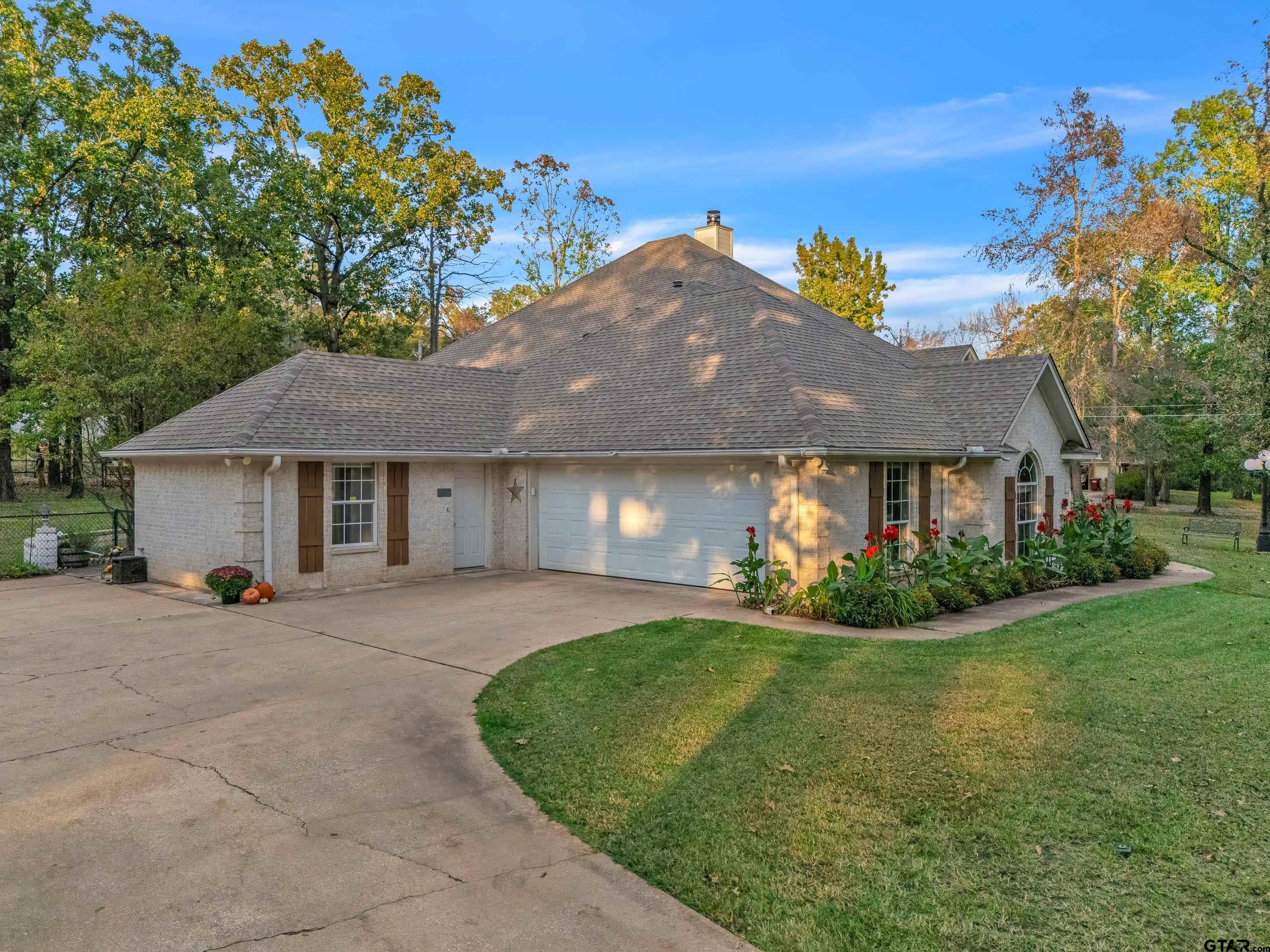 3876 Fm 1844 Property Photo 3