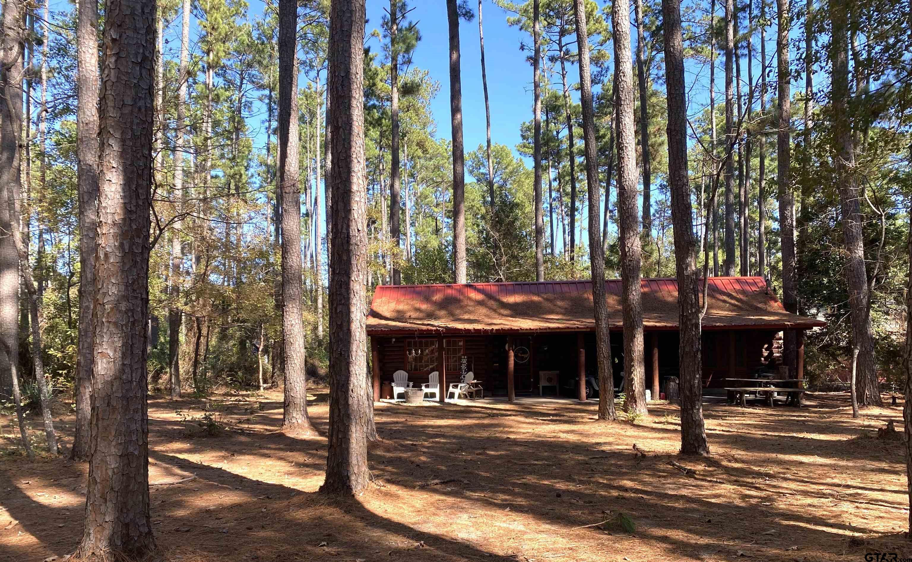 142 Pine Cone Glen Property Photo 1