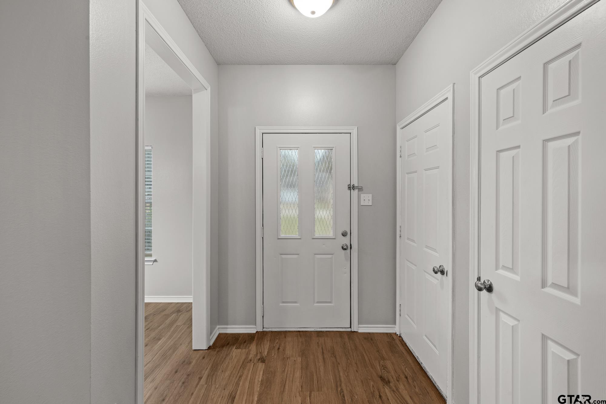 103 Courtney Property Photo 6