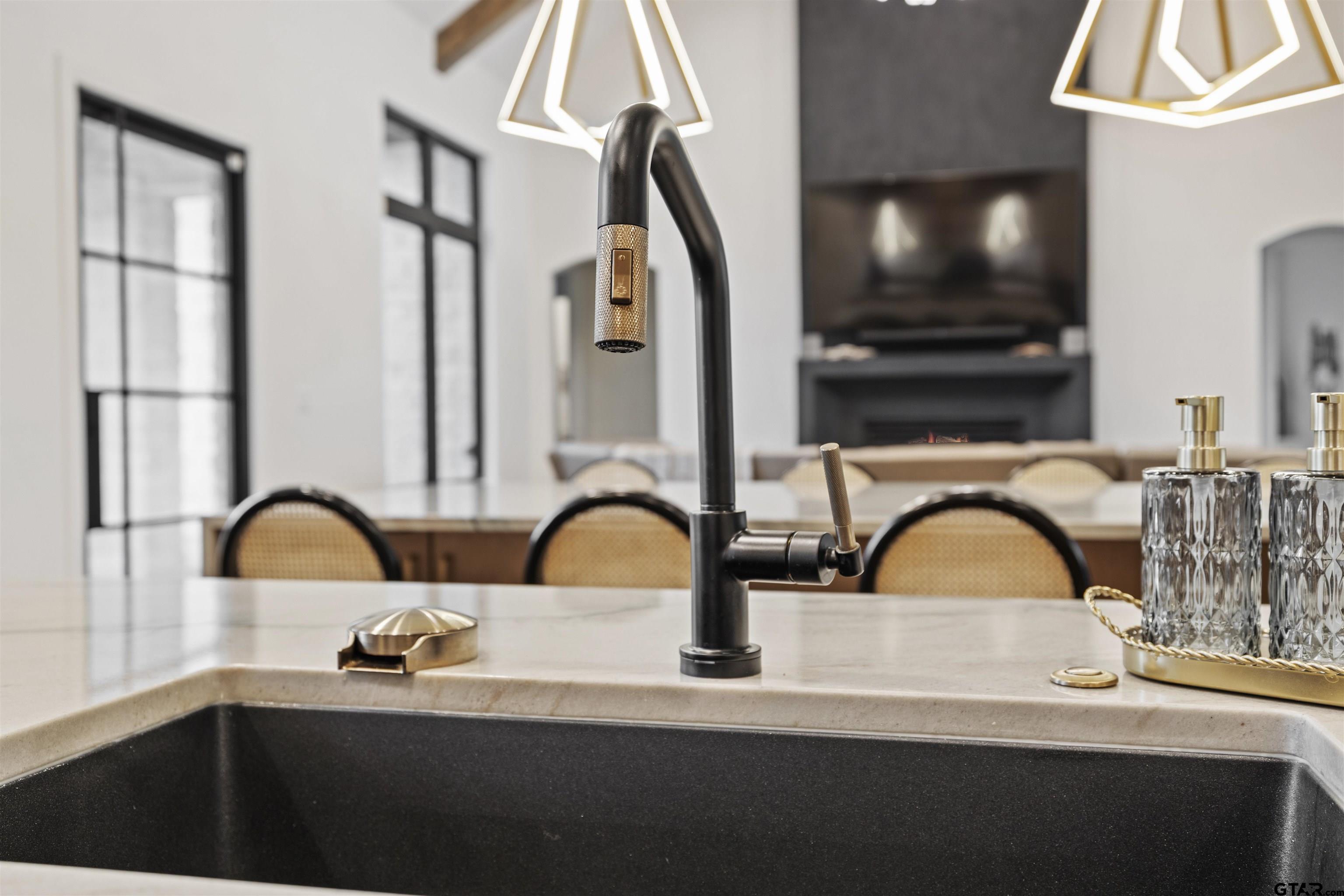 2804 Buchanan Rd Property Photo 8