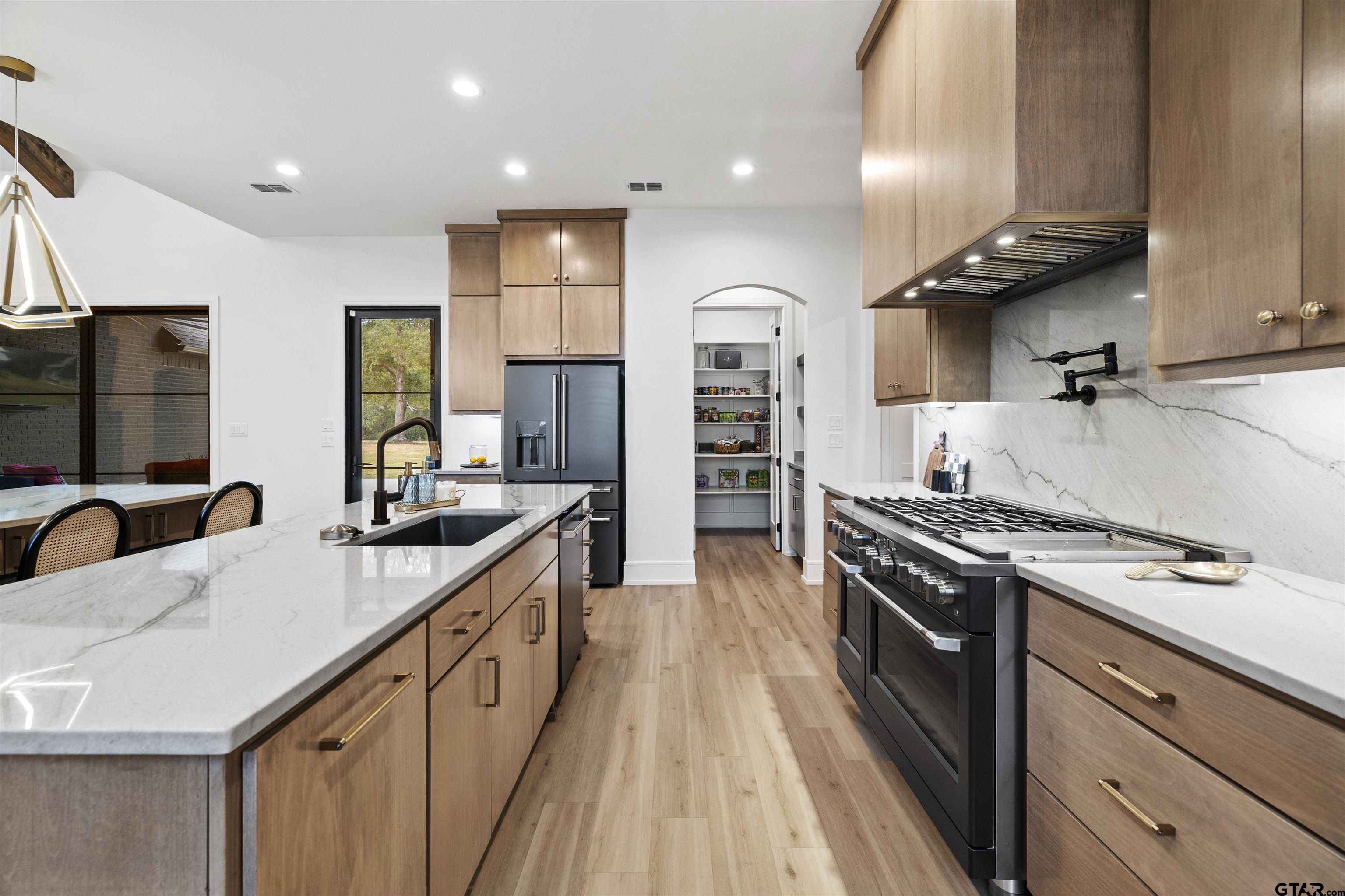 2804 Buchanan Rd Property Photo 10