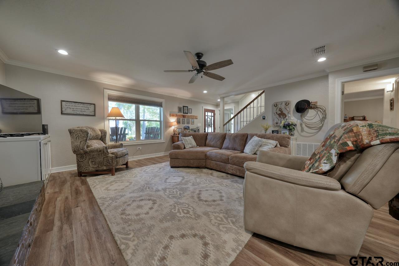 1214 Hilltop Run Property Photo 10