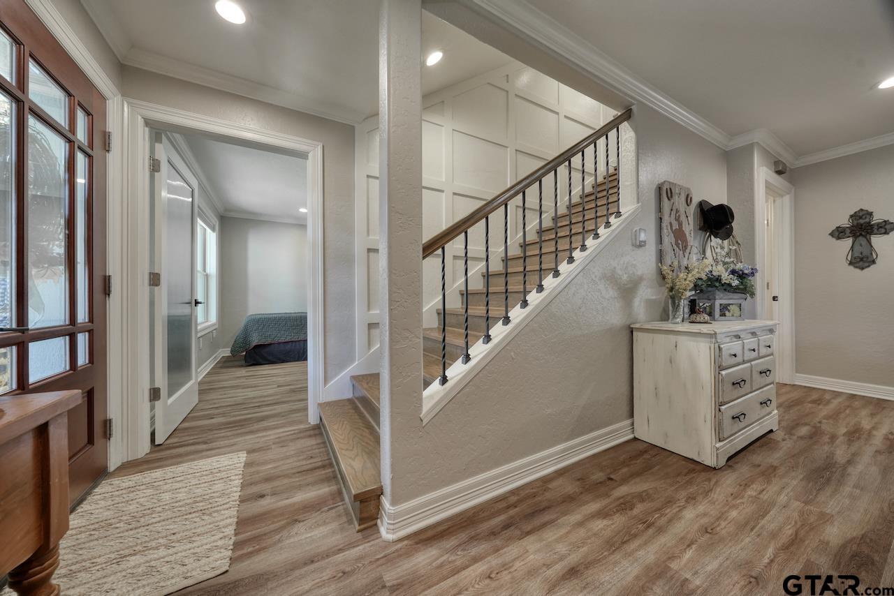 1214 Hilltop Run Property Photo 23