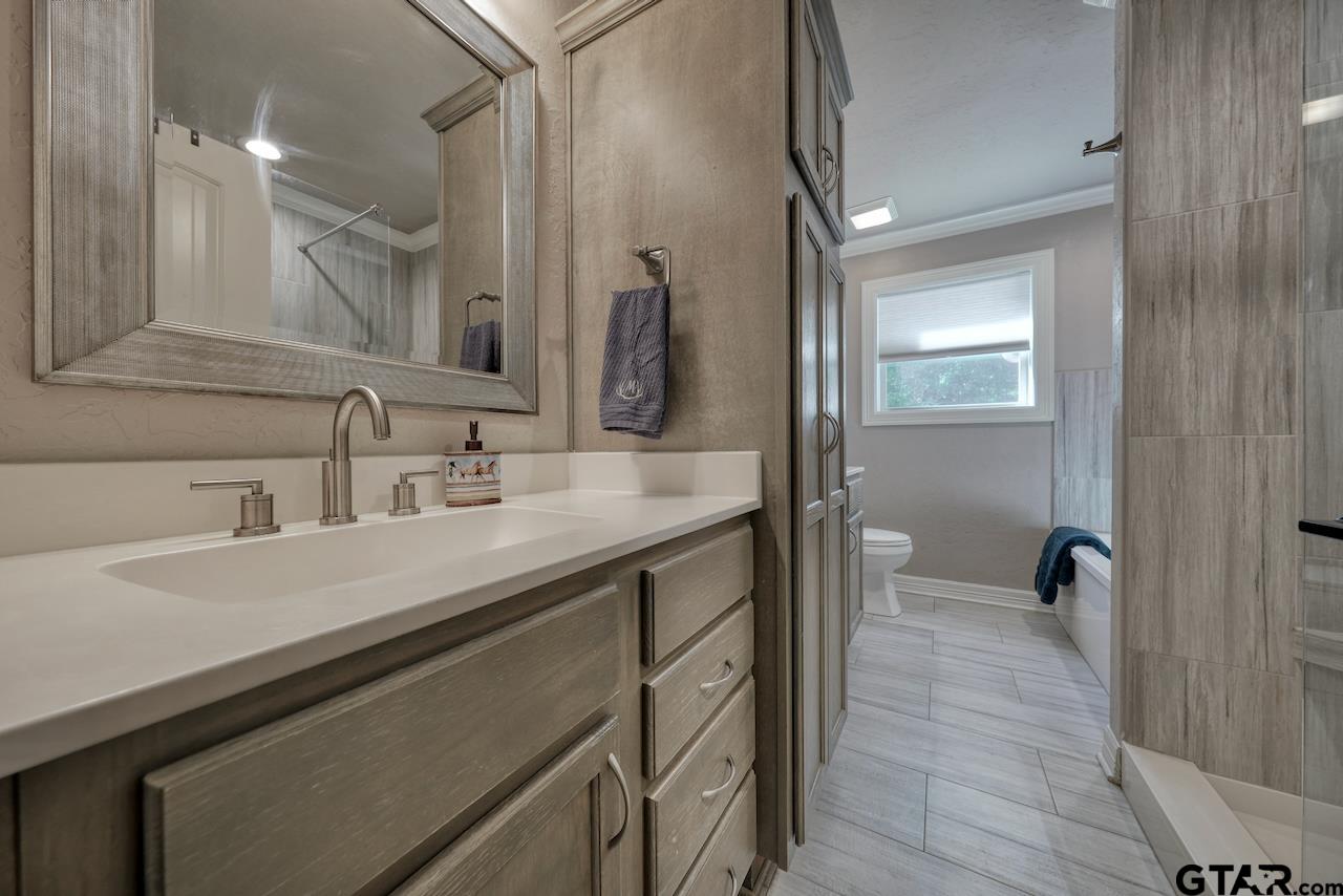 1214 Hilltop Run Property Photo 27