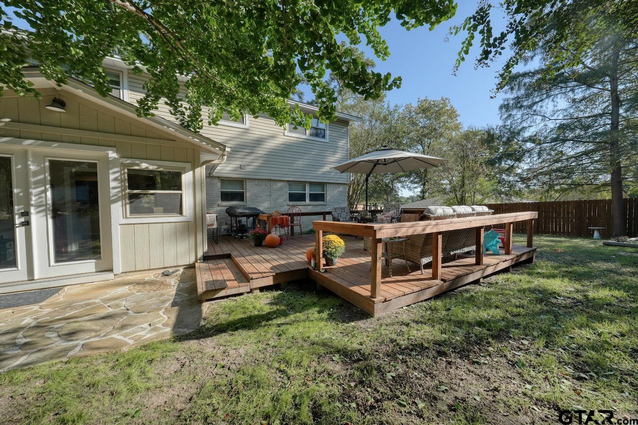 1214 Hilltop Run Property Photo 37