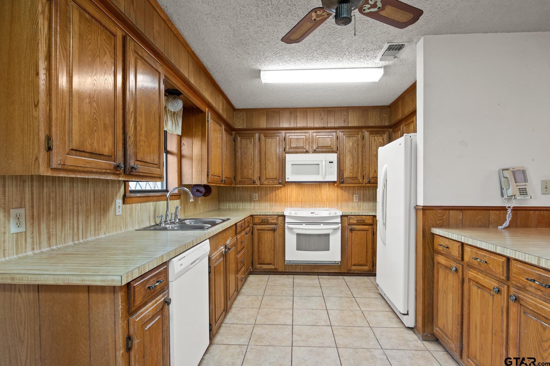 7777 Fm 1001 Property Photo 10