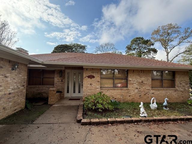 110 Williamsburg Property Photo 1