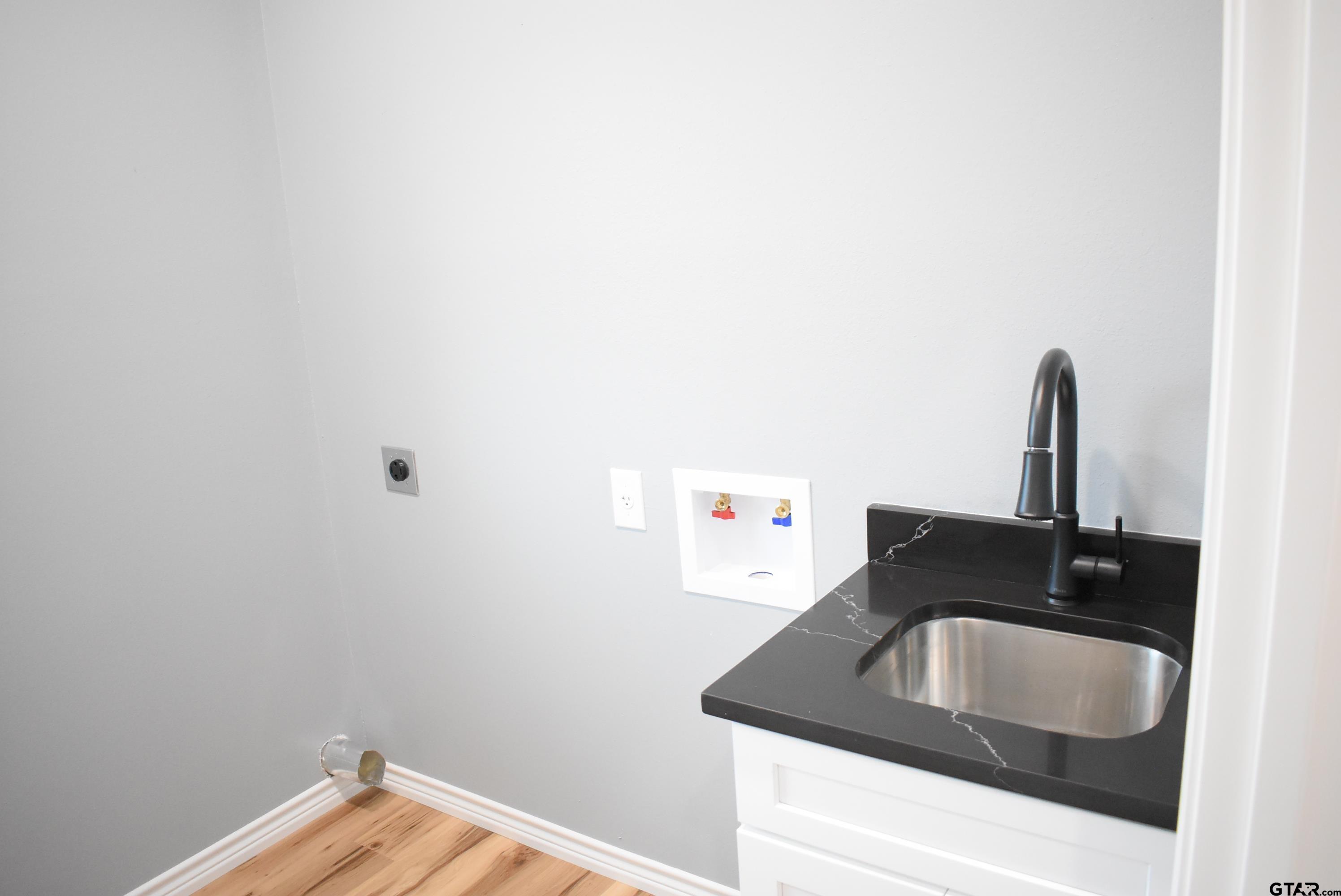 162 Ruby Lane Property Photo 12
