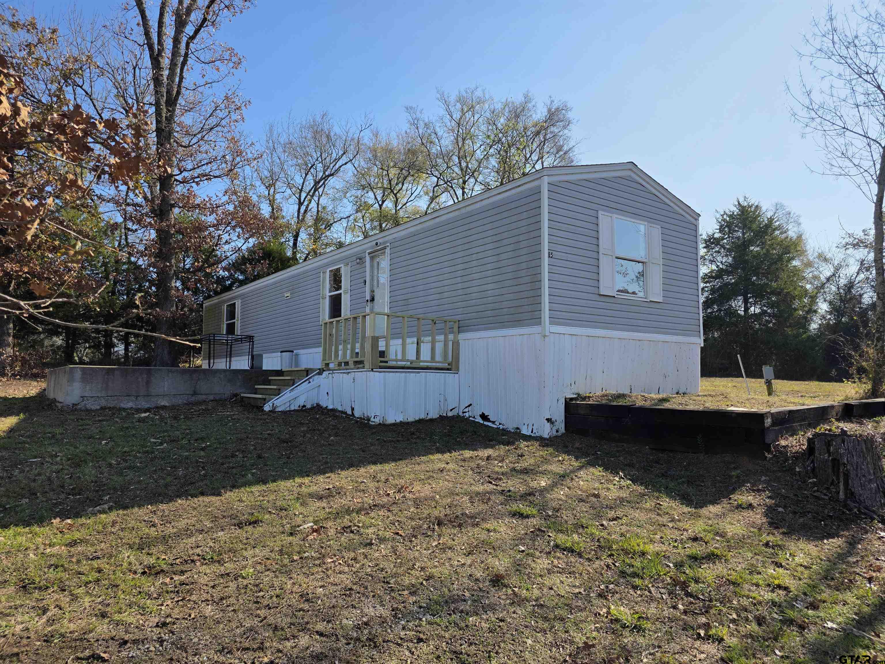1064 Indian Gap Property Photo 1