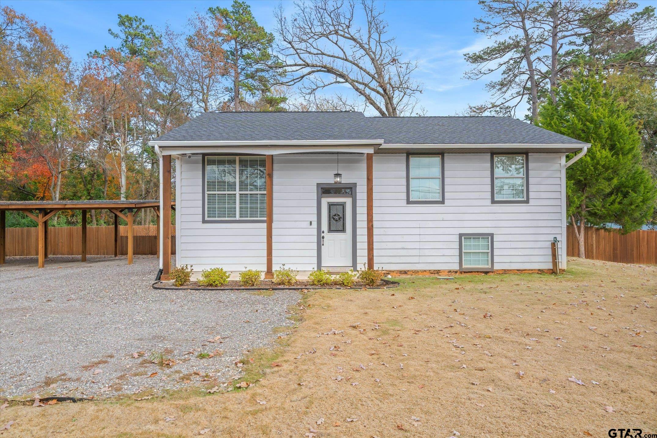 2422 Old Omen Road Property Photo 1