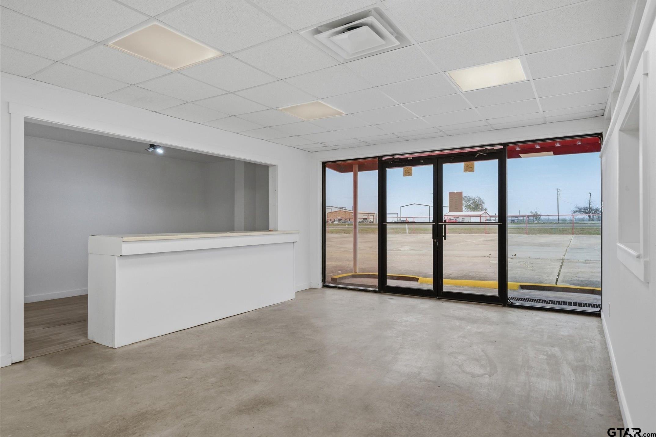 9474 Us-175 Property Photo 11