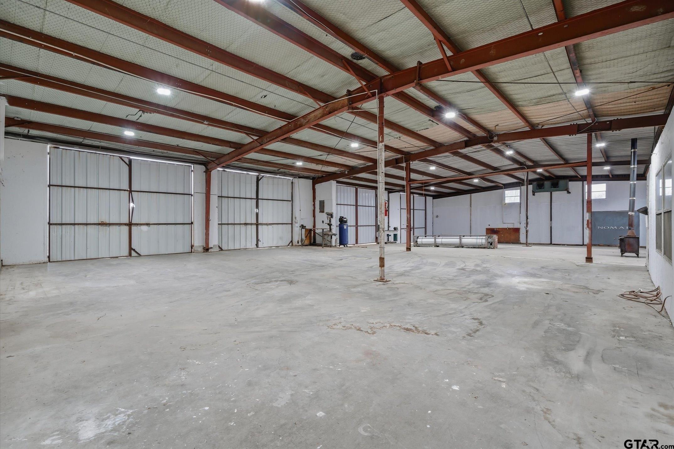 9474 Us-175 Property Photo 23