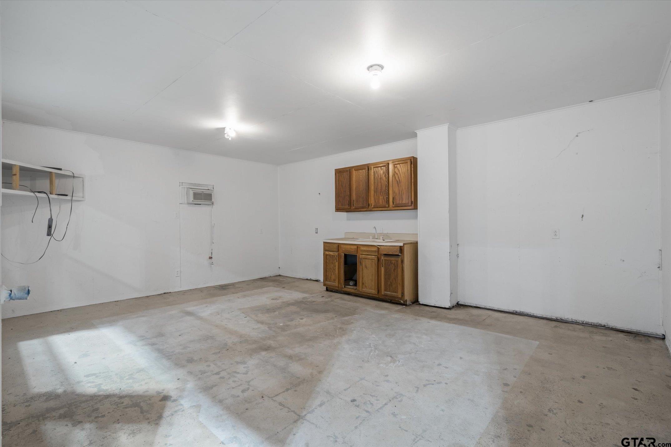 9474 Us-175 Property Photo 27