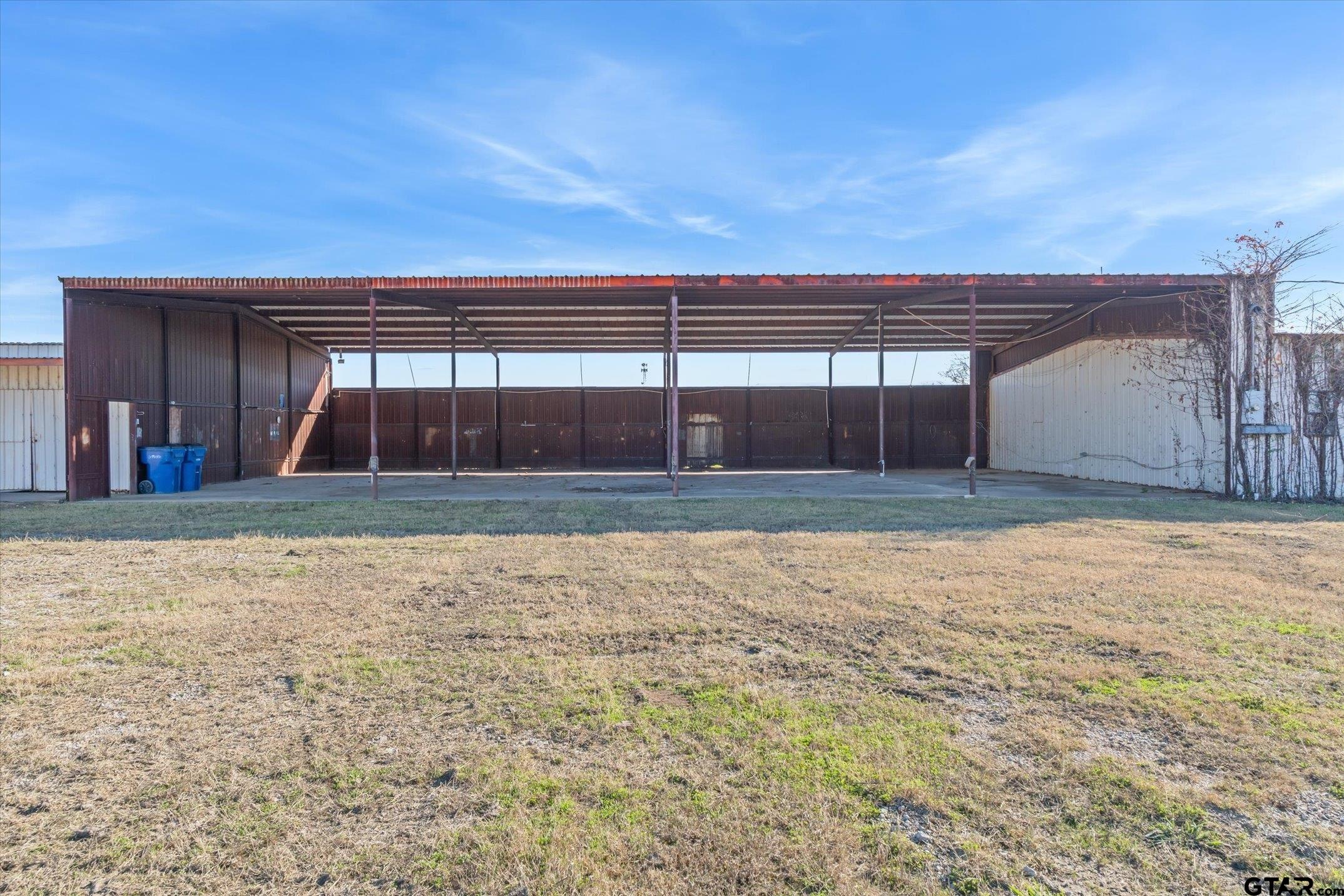 9474 Us-175 Property Photo 32