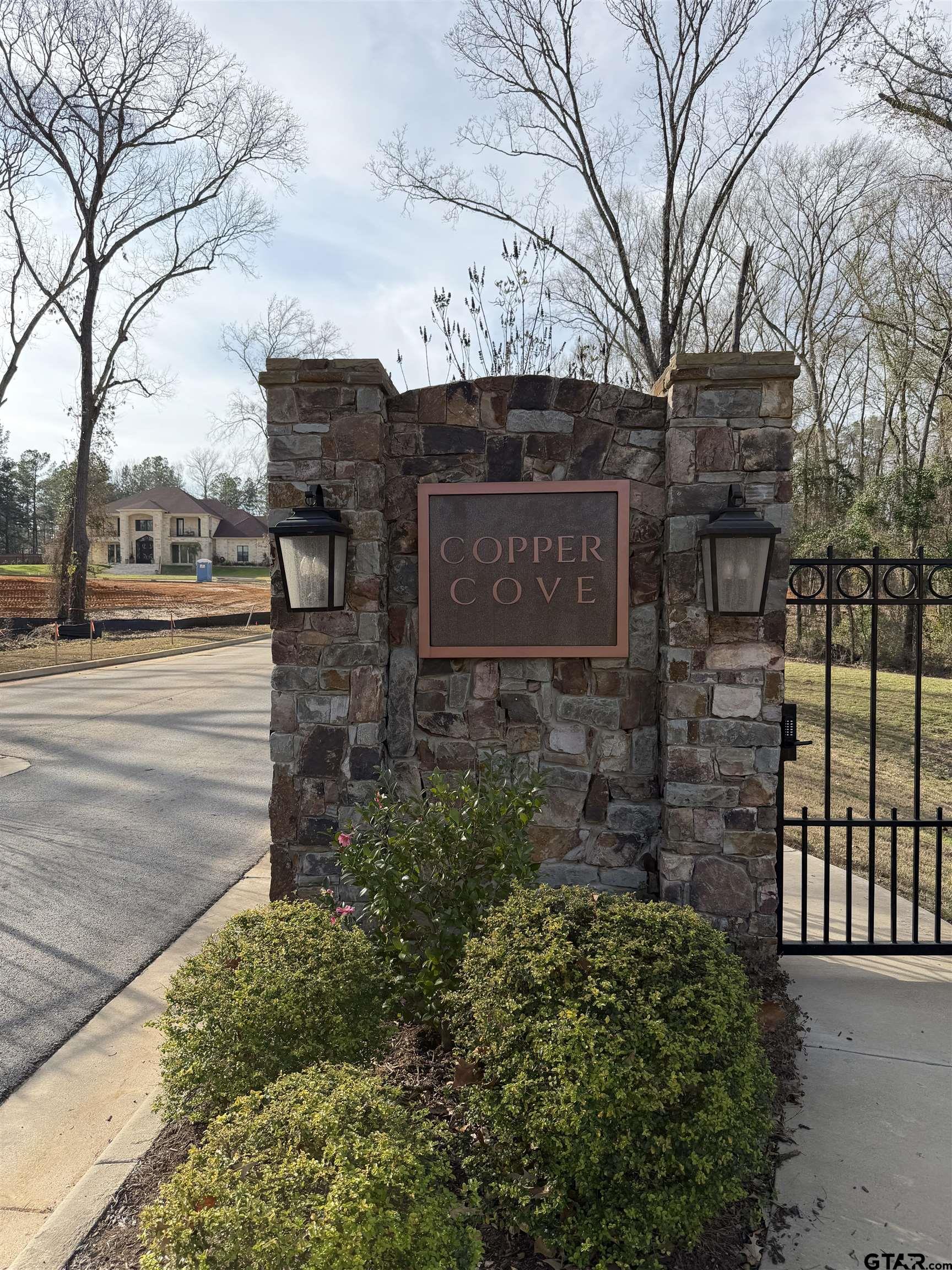 1704 Stonecrest Blvd