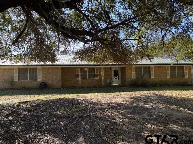 152 County Road 2131 Property Photo 1