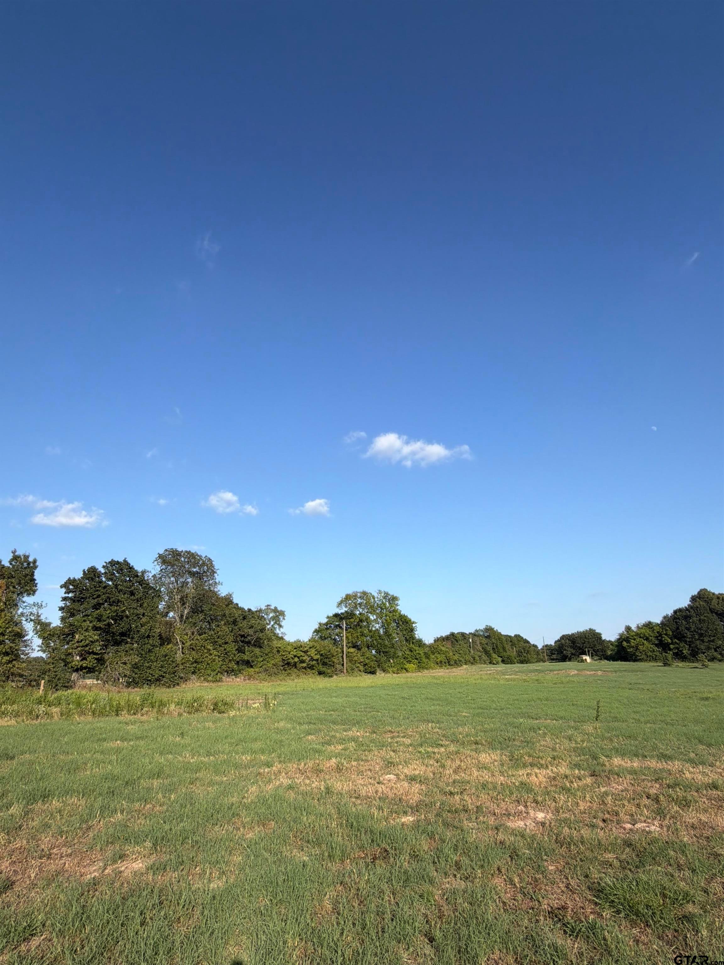 10392 Fm 859 Property Photo 1