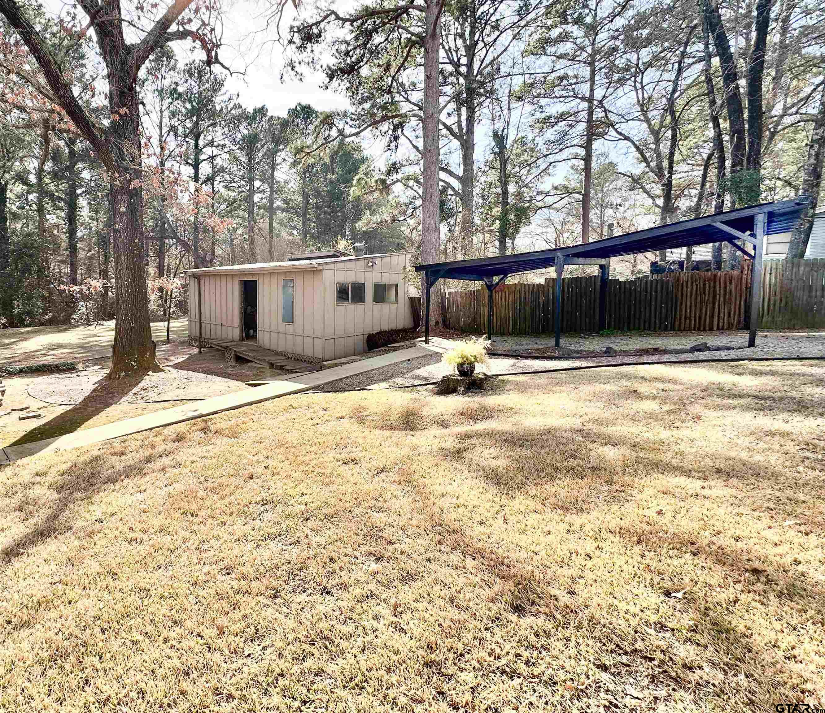 6791 Valley View Dr. Property Photo 6