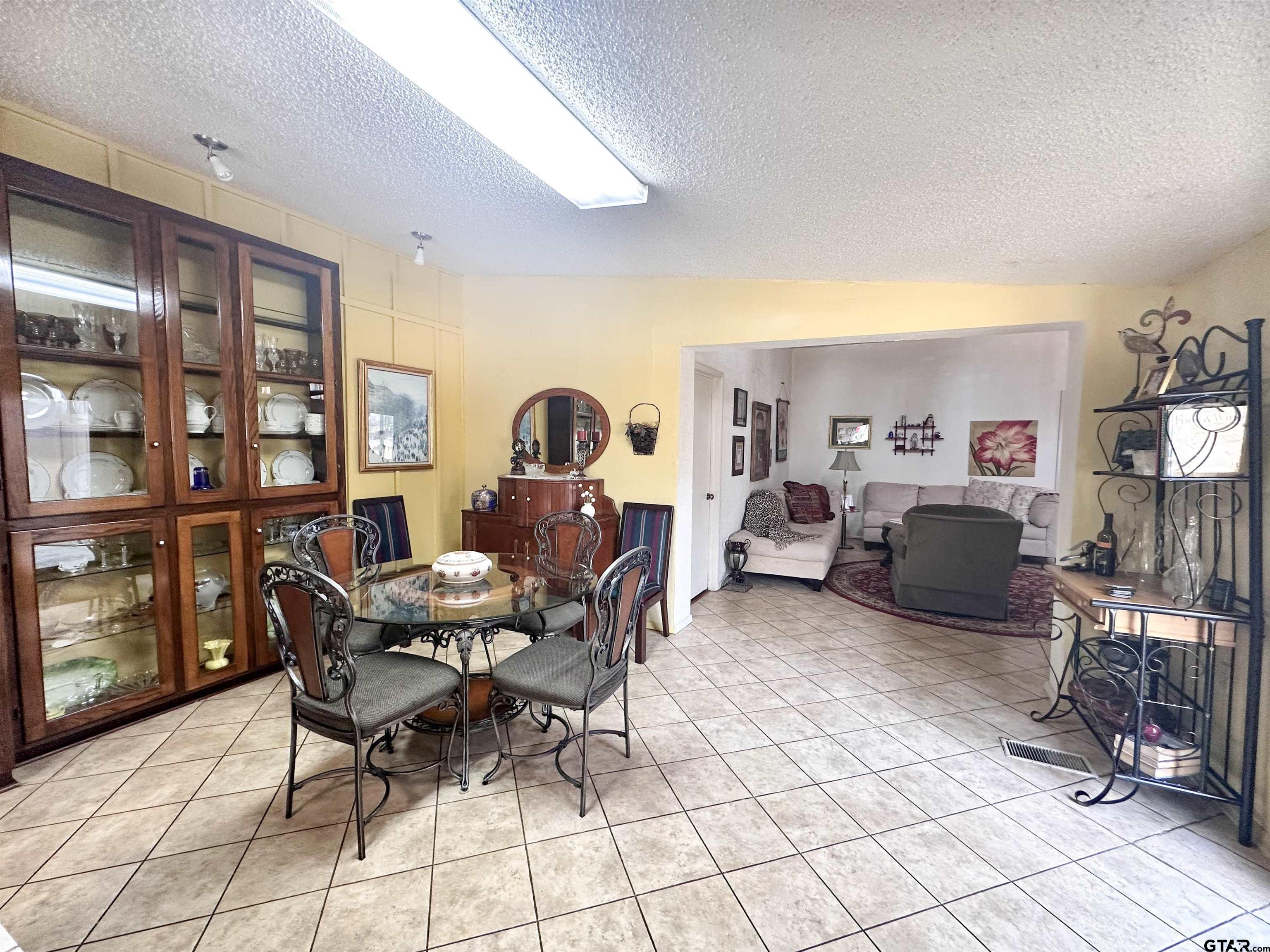 6791 Valley View Dr. Property Photo 13