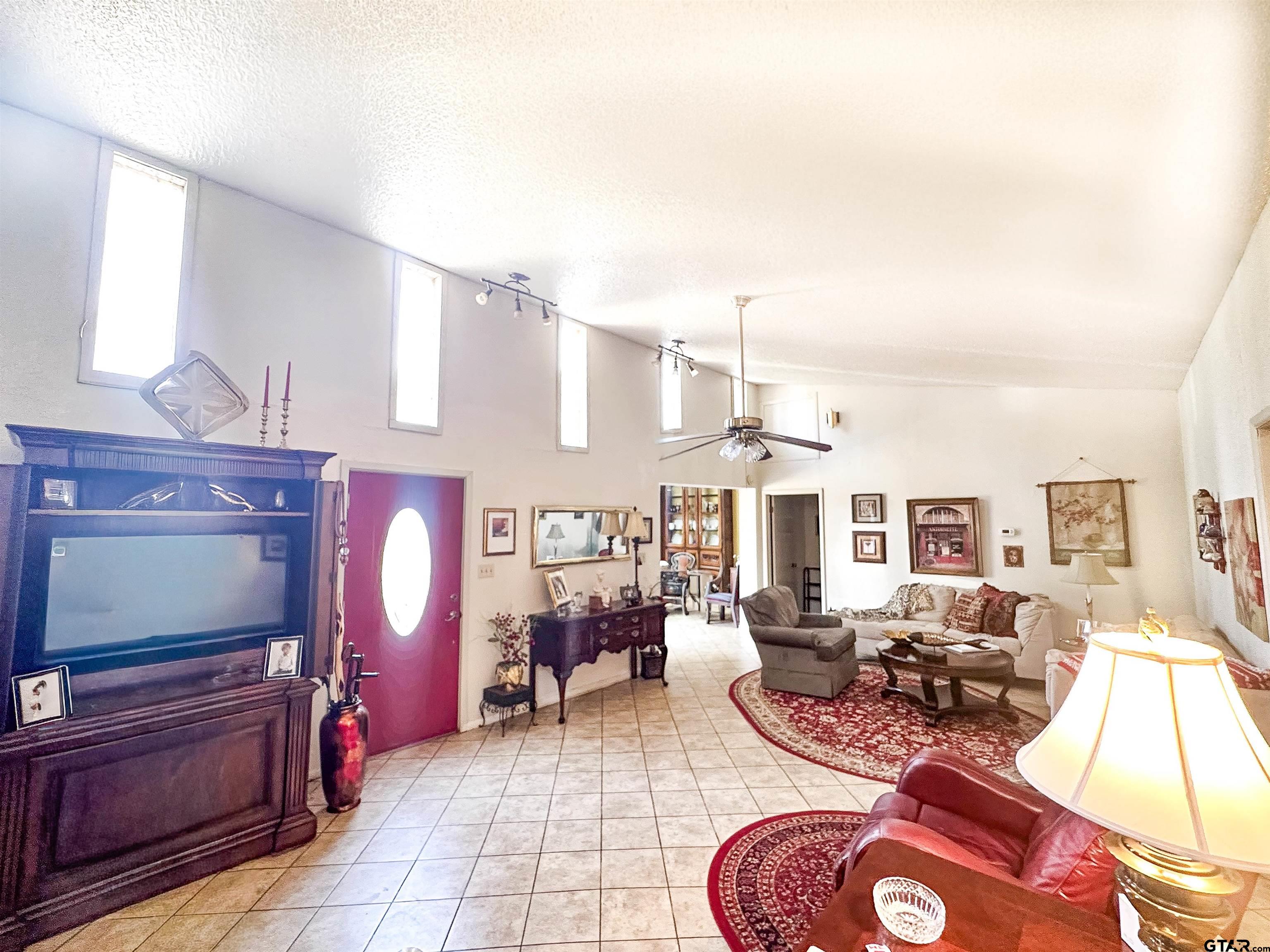 6791 Valley View Dr. Property Photo 17