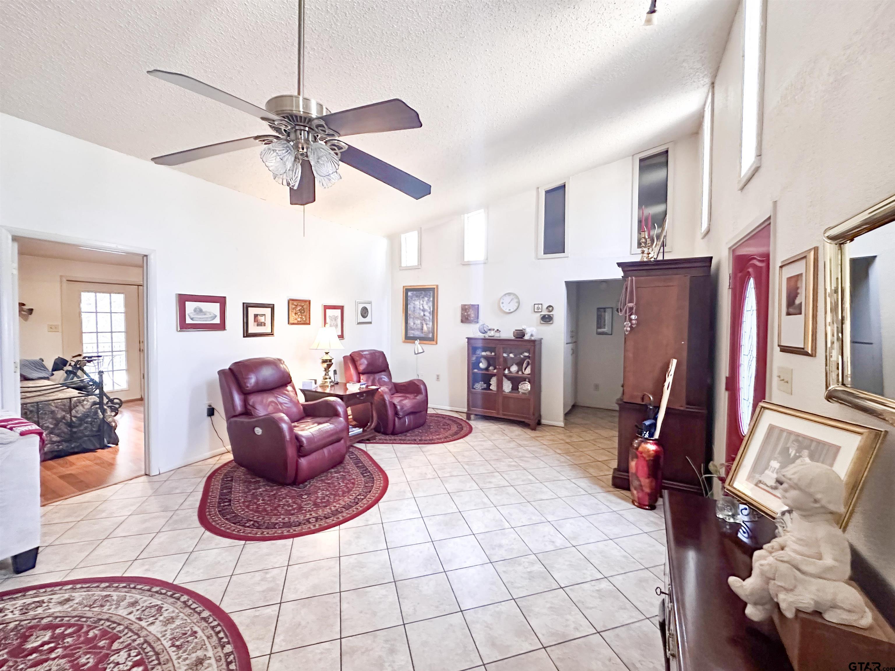 6791 Valley View Dr. Property Photo 19