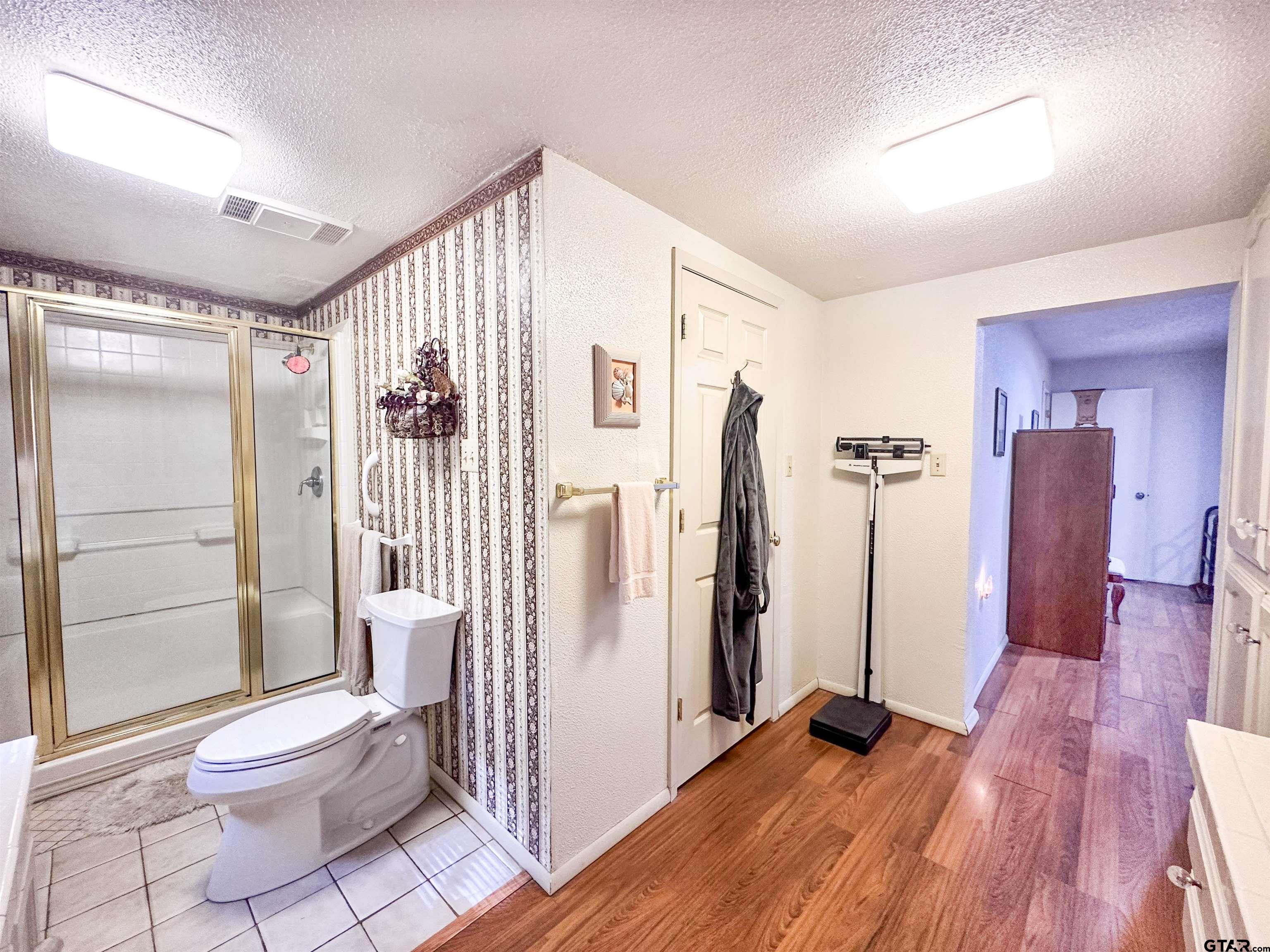 6791 Valley View Dr. Property Photo 25