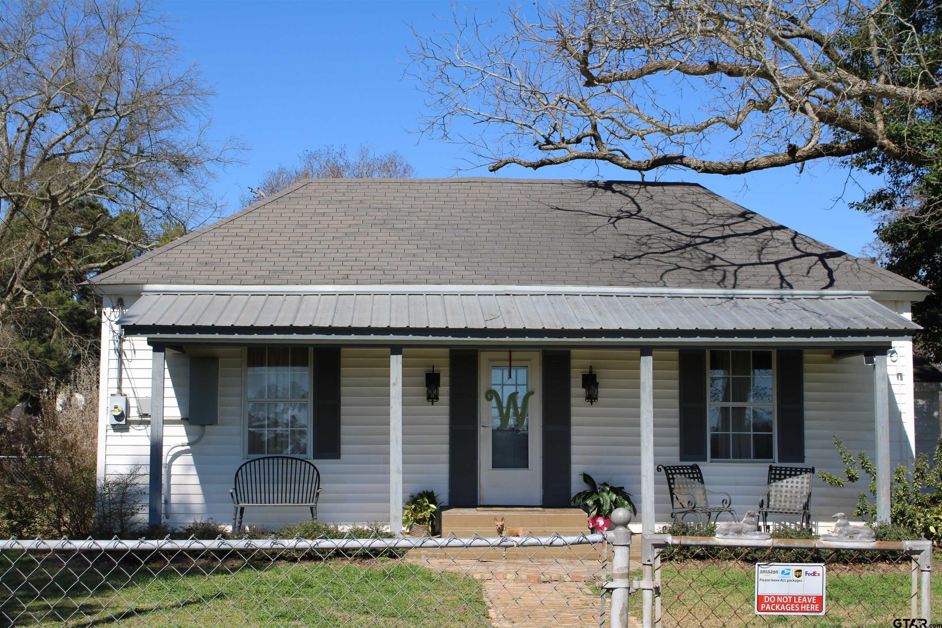 127 Cr 3408 Property Photo 1