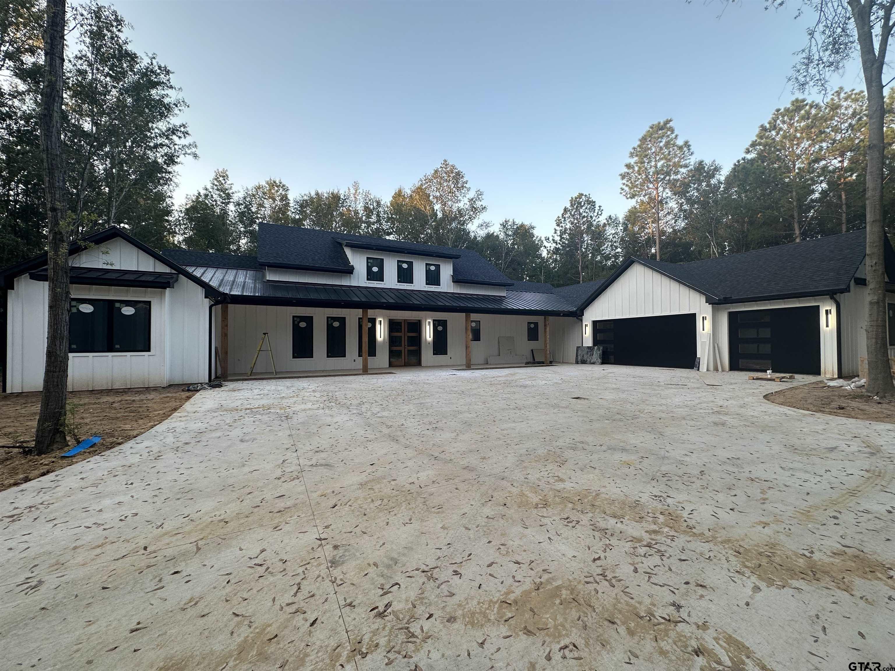 14196 Cr 2141 Property Photo 1