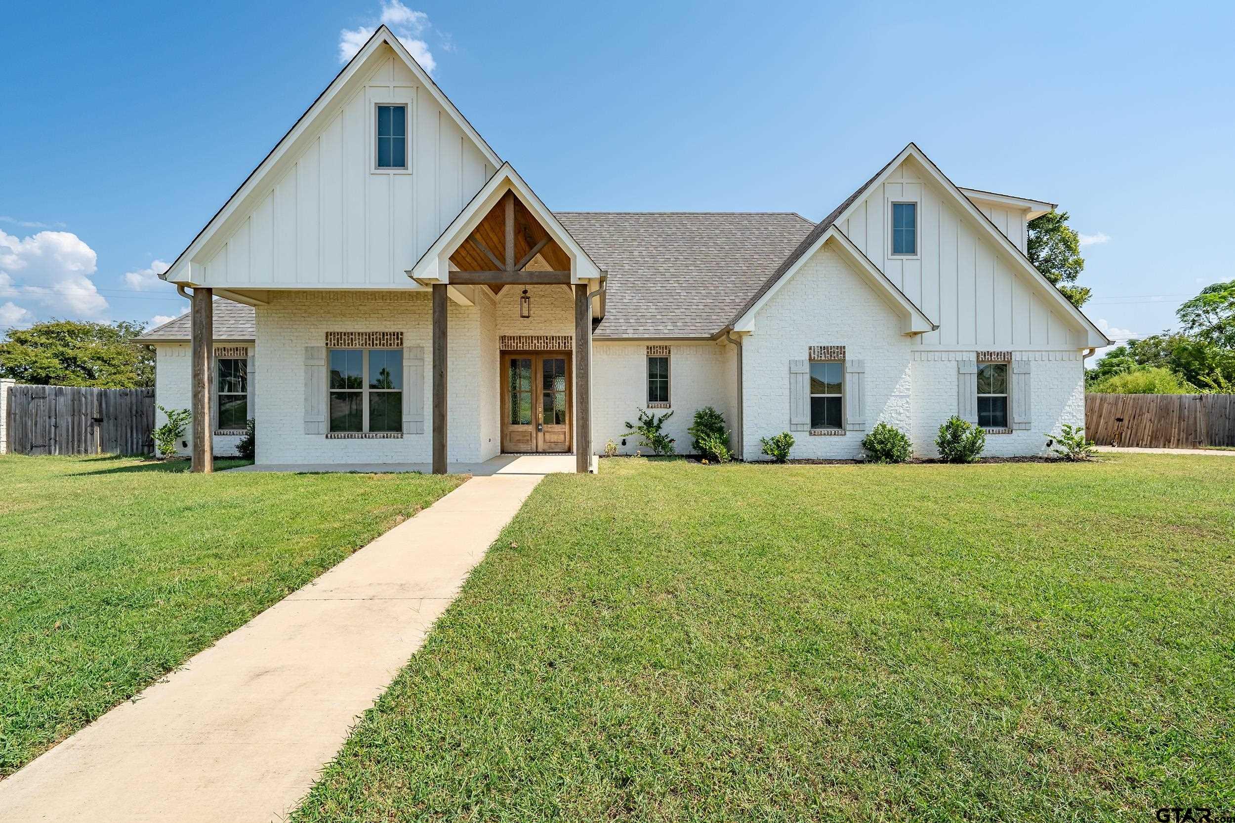 545 Bush Buck Way