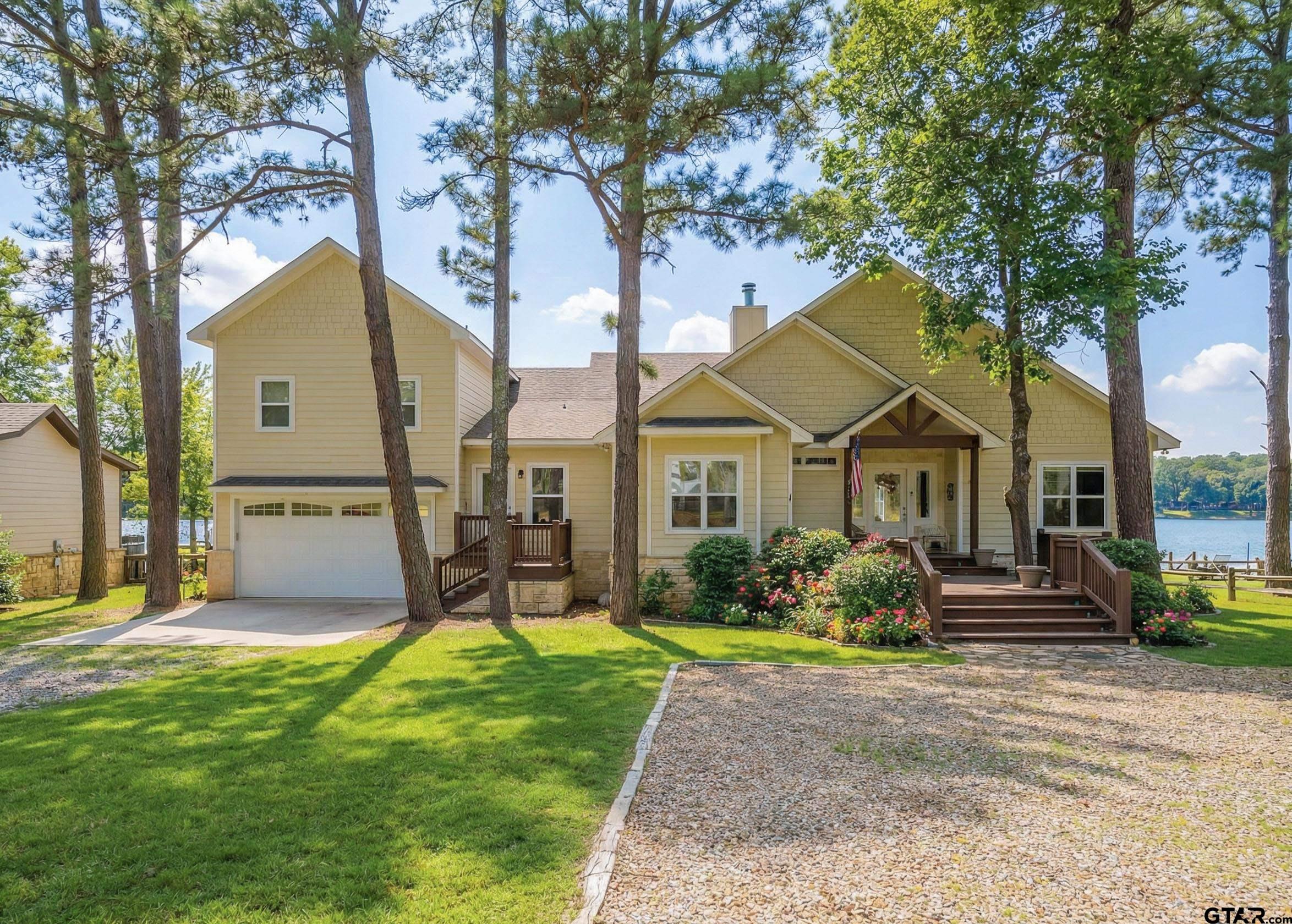 518 Whispering Pine Trail Property Photo 4