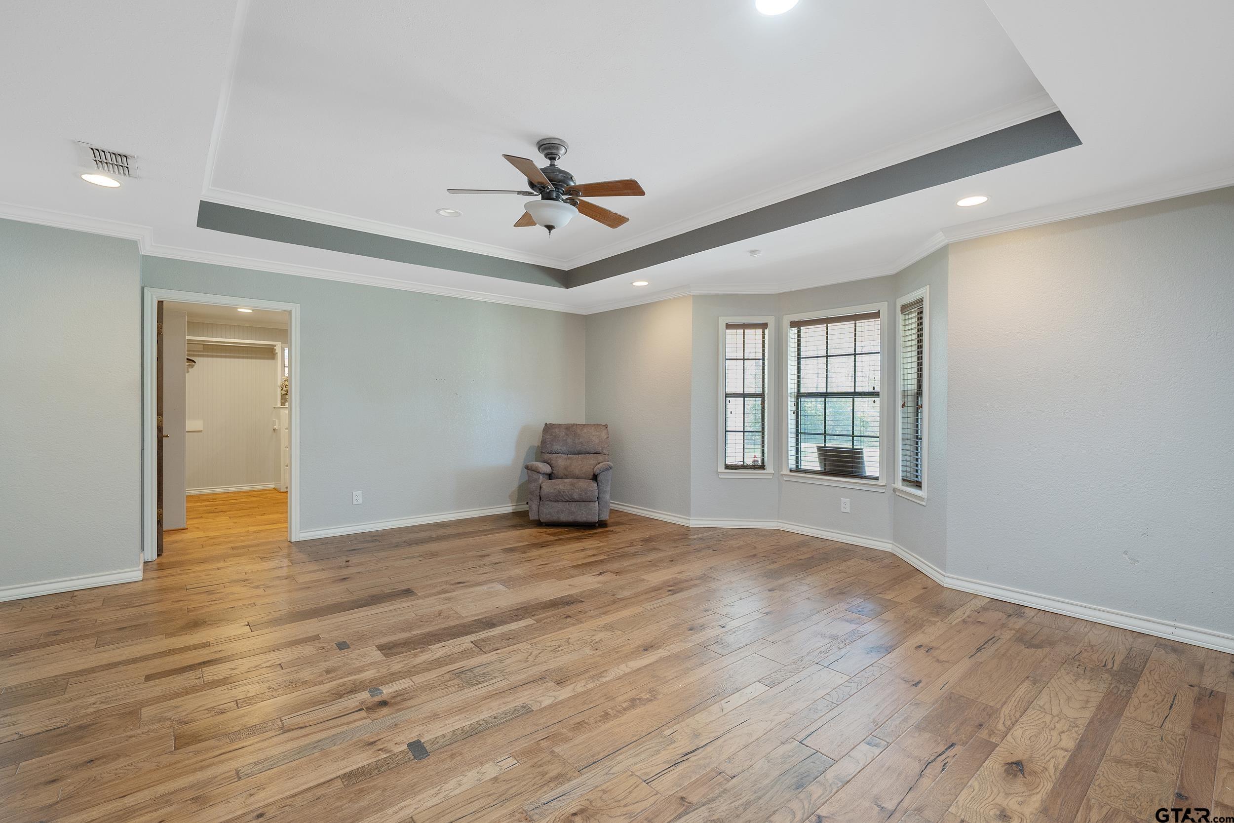 3481 N Loop 343 Property Photo 24