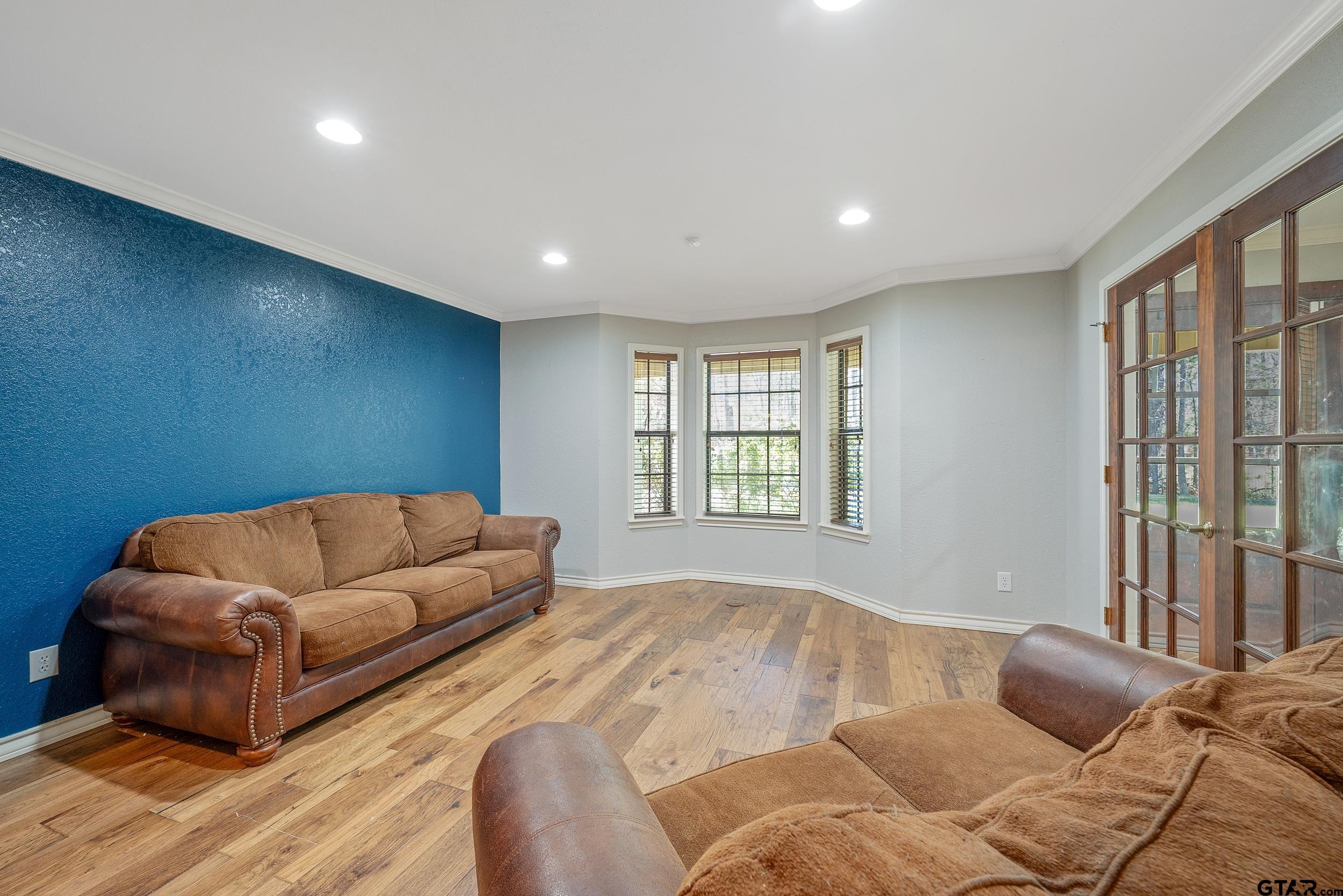 3481 N Loop 343 Property Photo 29