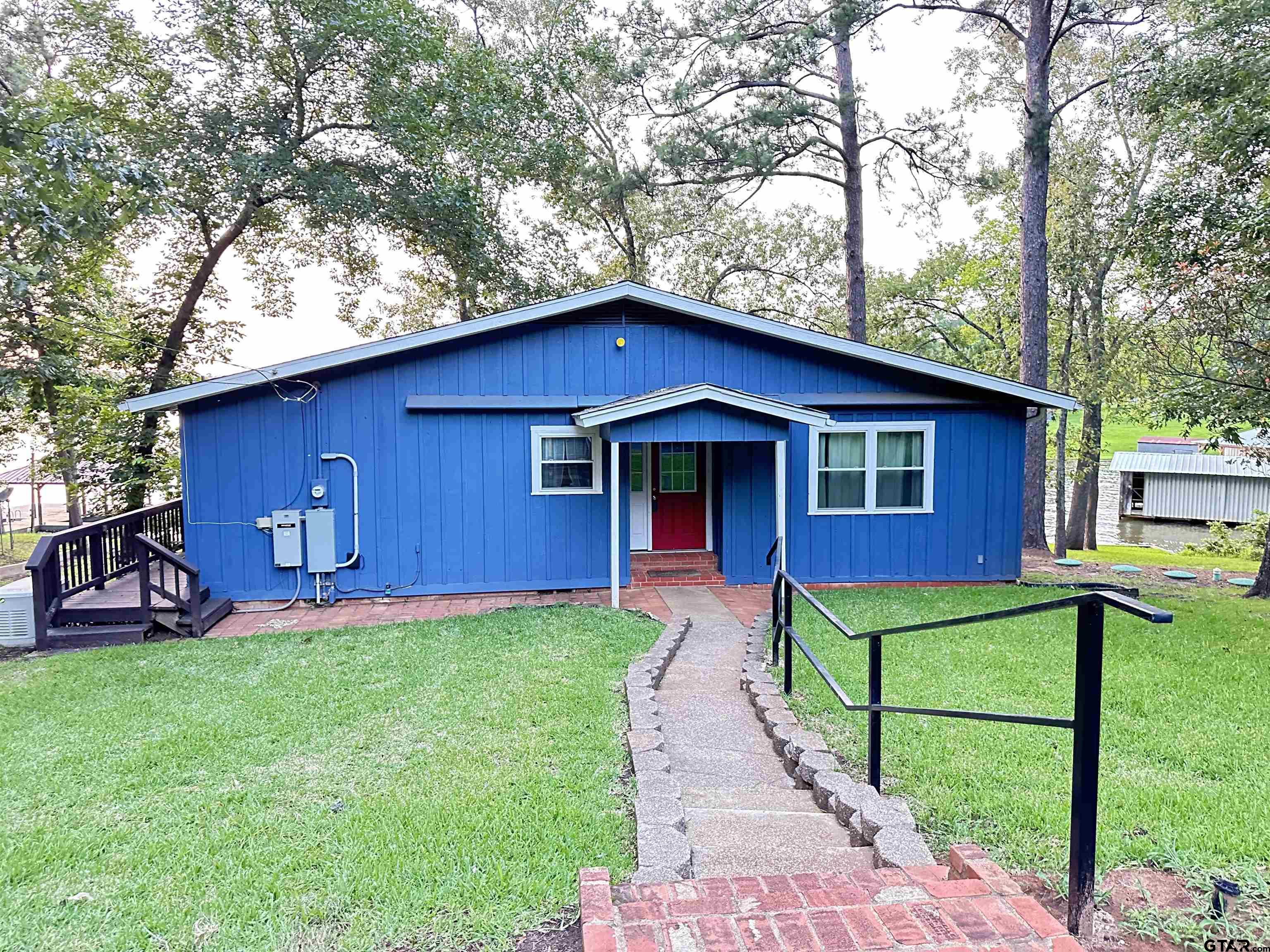 277 Cr 3132 Property Photo 1