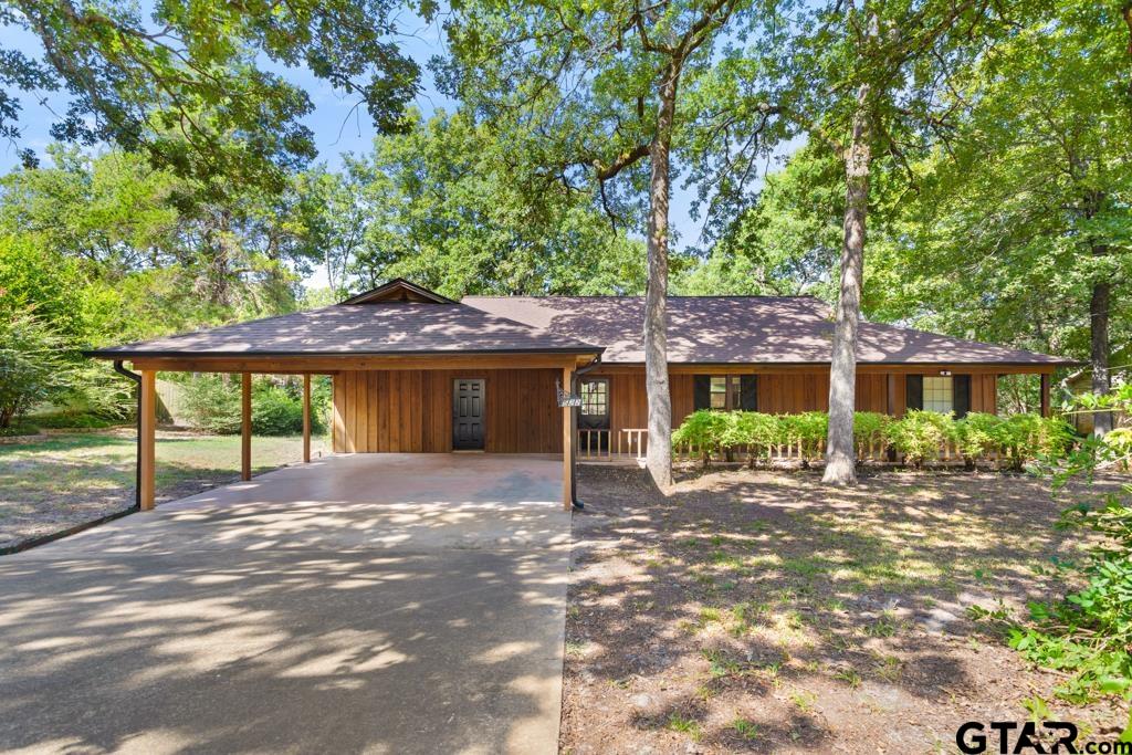 522 Woodside Dr. Property Photo 1