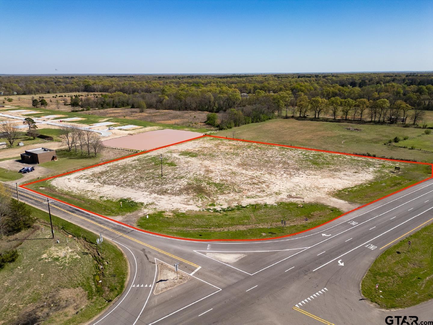 10670 Us Highway 271 Property Photo 1