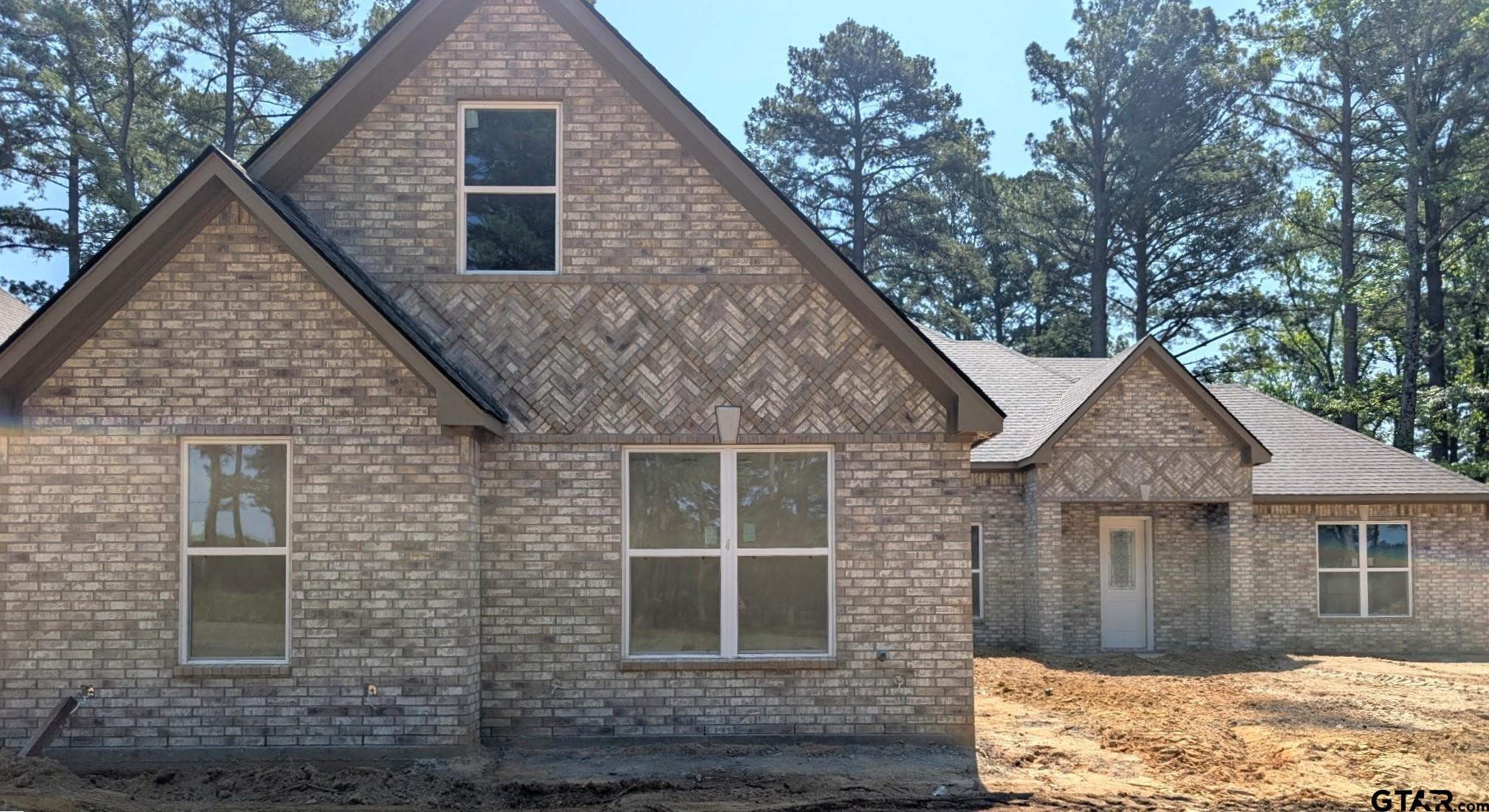12021 Pinecrest Drive