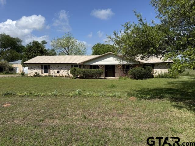 300 Black Oak Road Property Photo 1