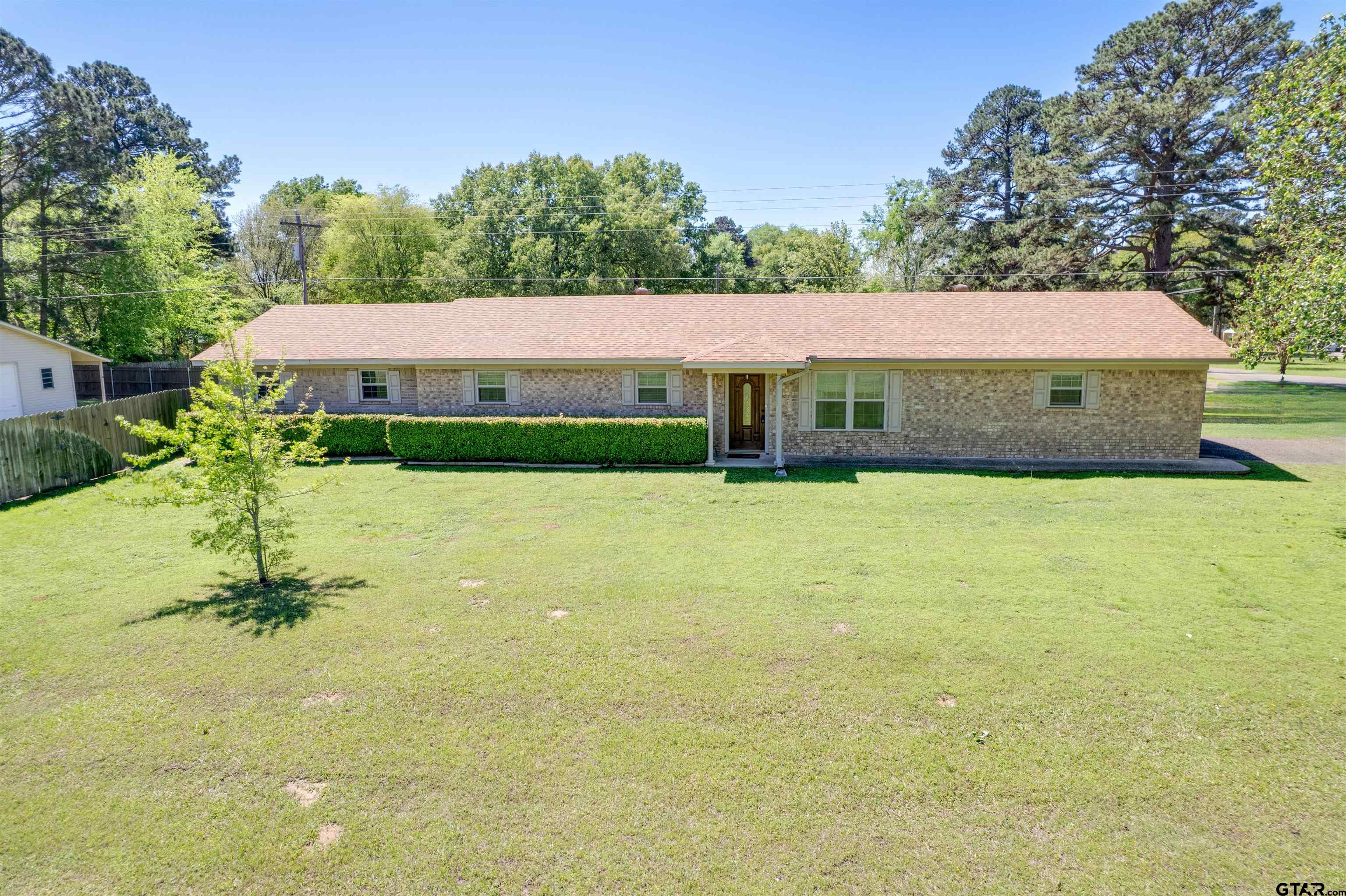 100 Madison Property Photo 1