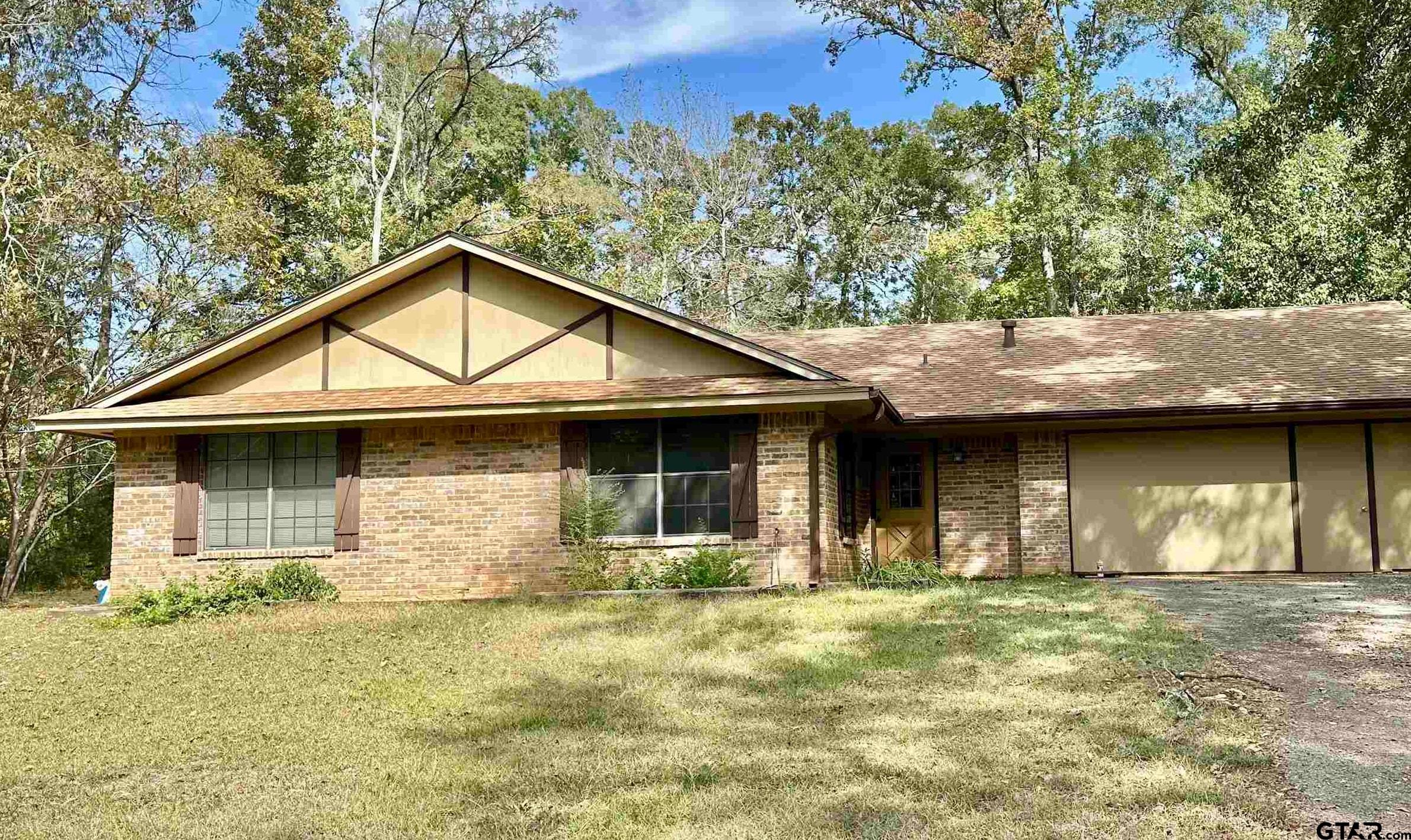 23317 Elbow Creek Drive Property Photo 1