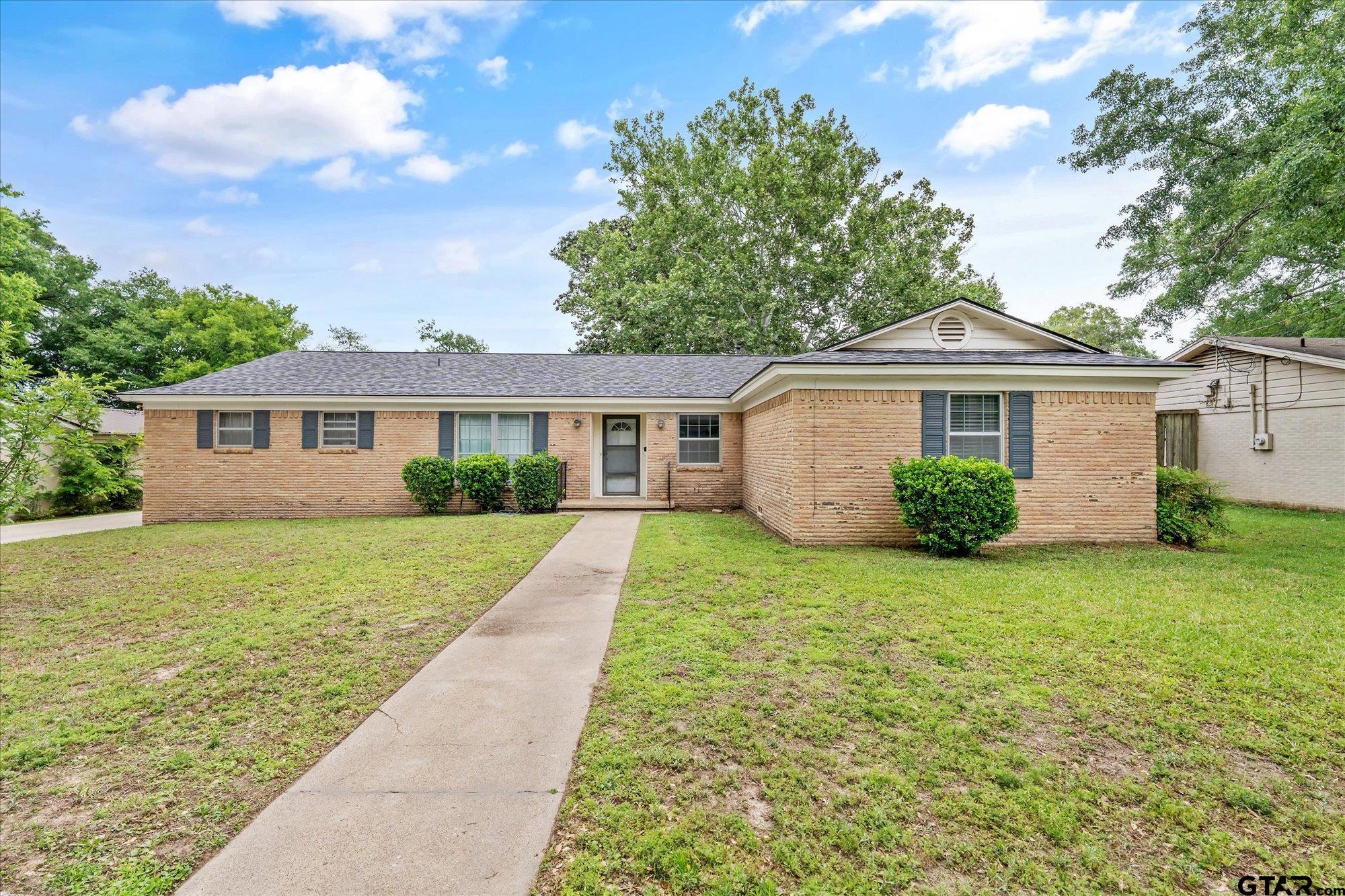 3408 Brookside Dr Property Photo 1