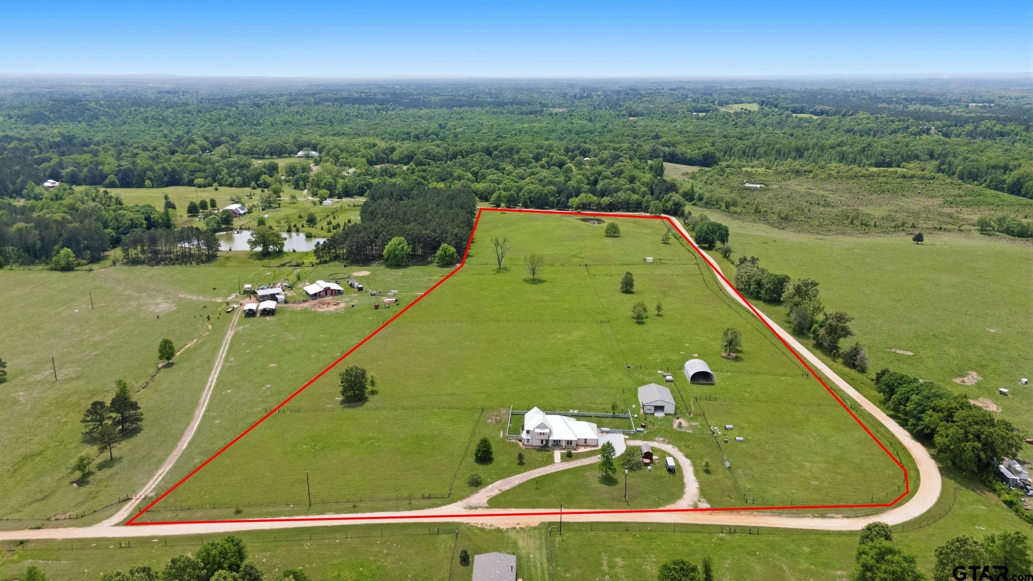 219 W Twin Creeks Trl Property Photo 1