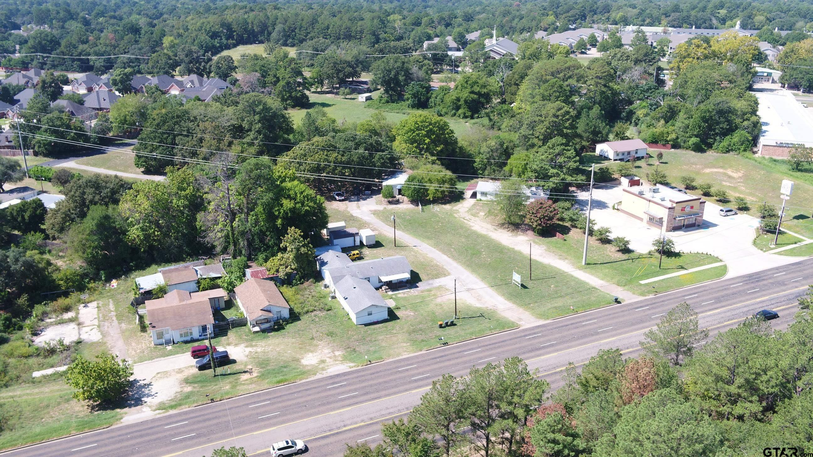 5131-5133 Troup Hwy Property Photo 1