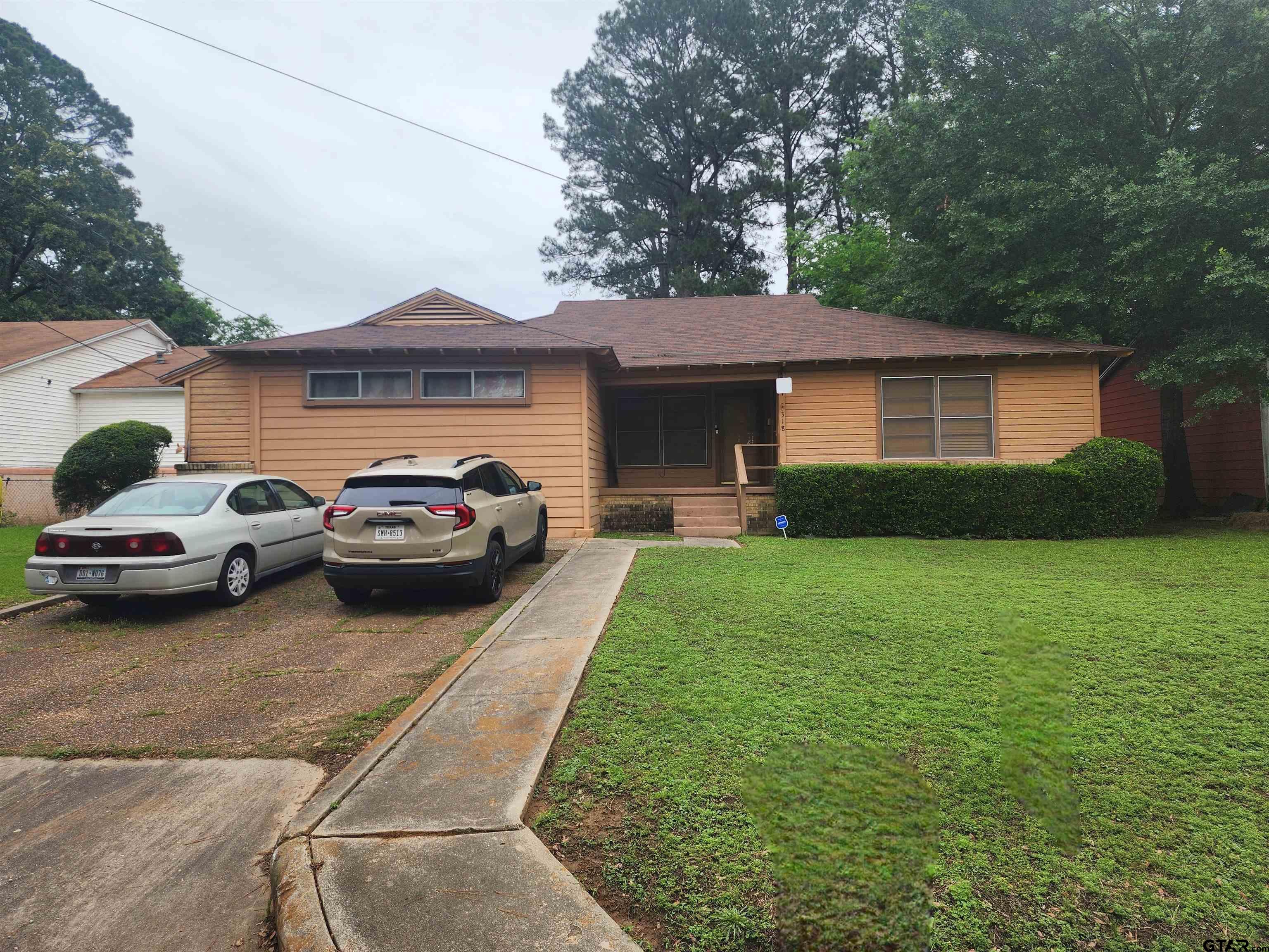 318 Milligan Dr Property Photo 1