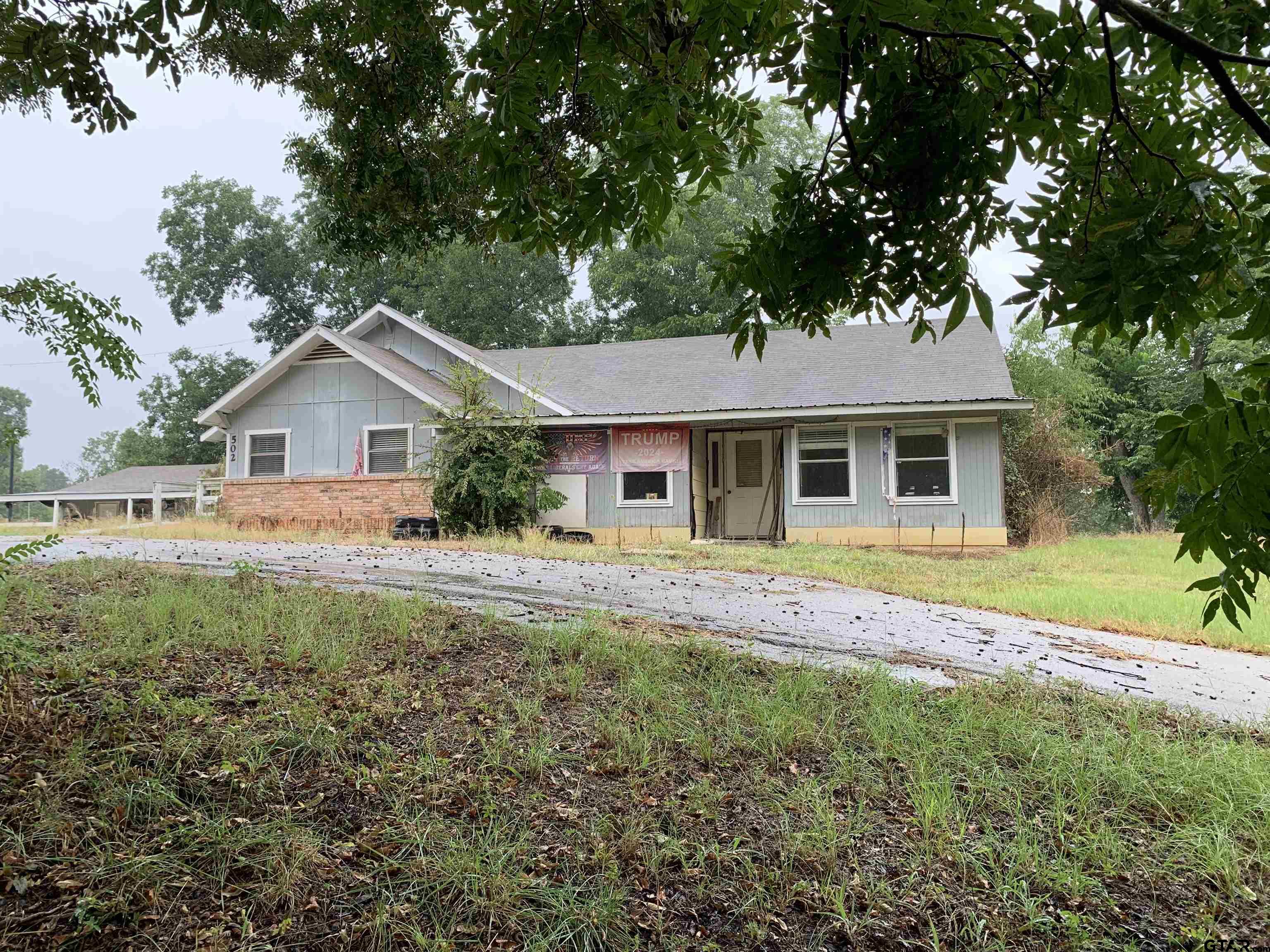 502 County Road 3264 Property Photo 1