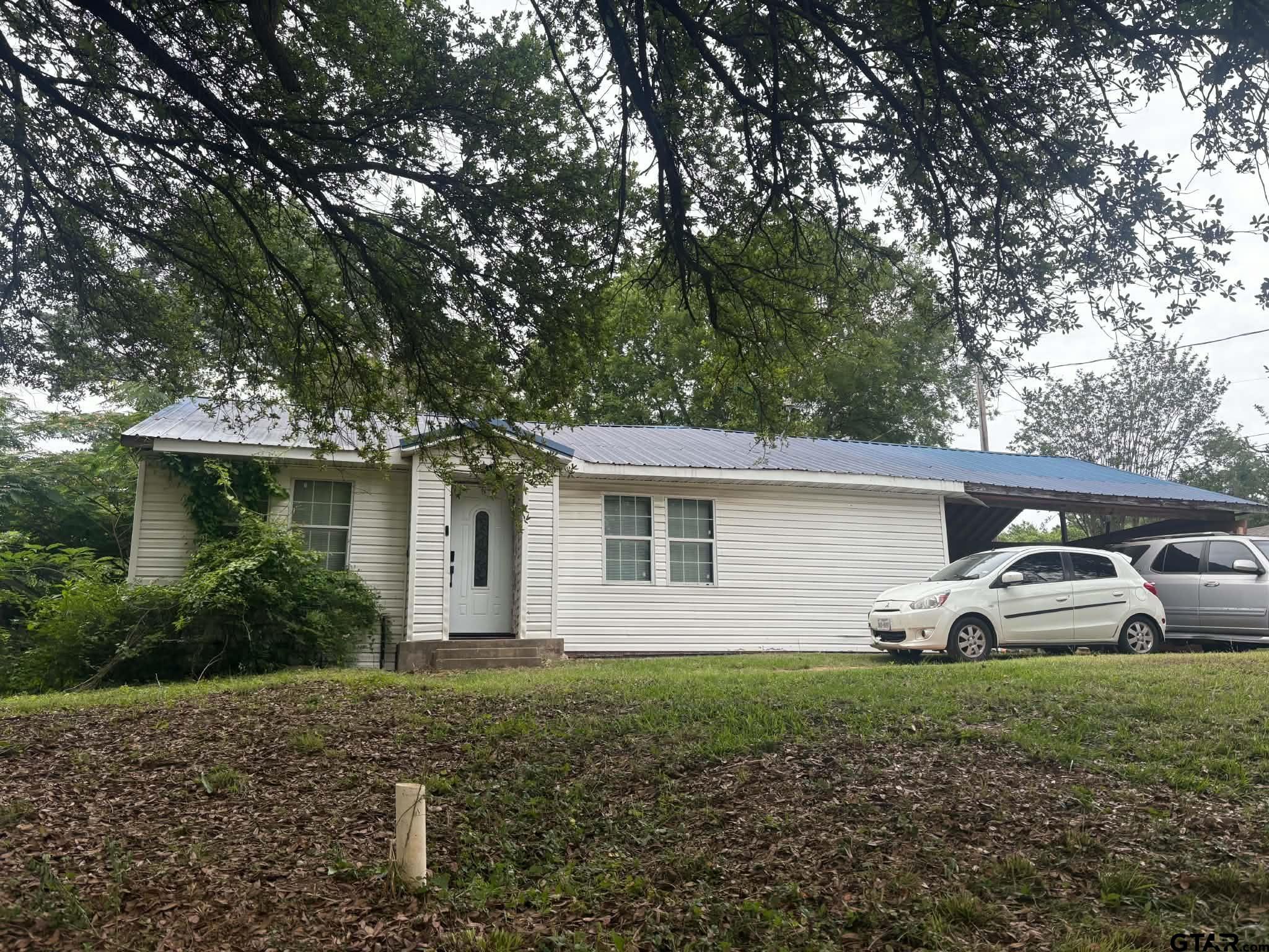 214 Stafford Hill Property Photo 1