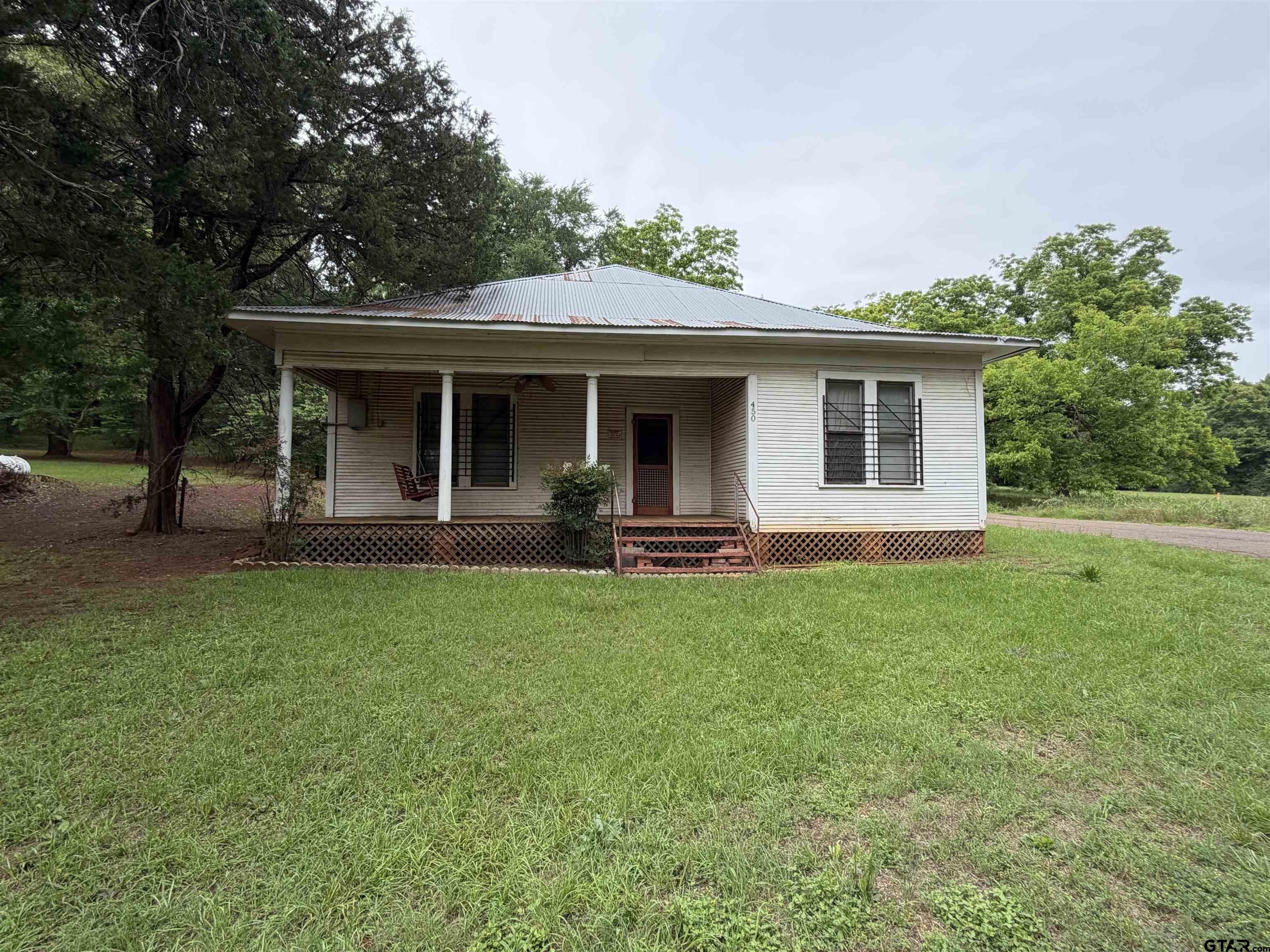 450 Cr 1609 Property Photo 1