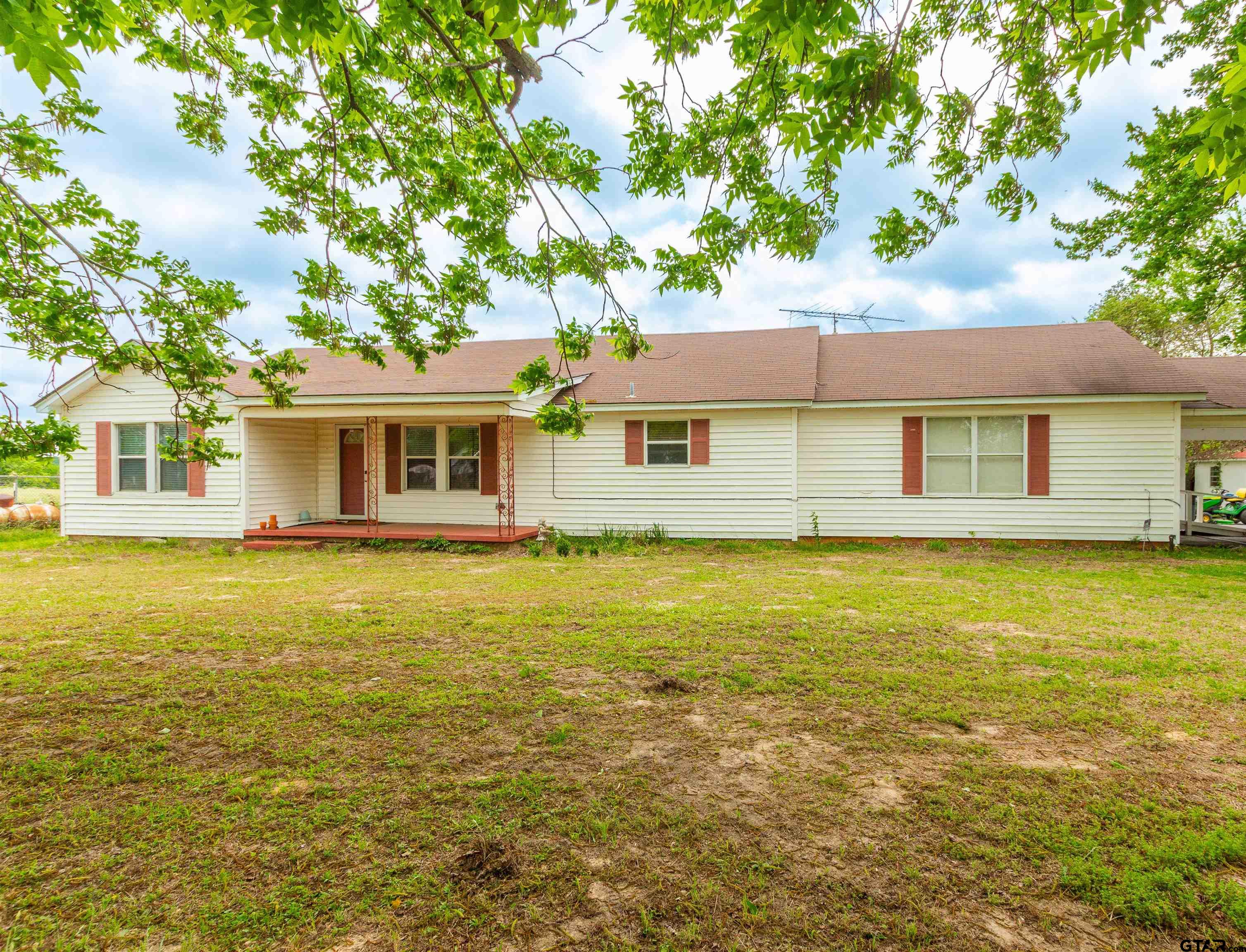 6225 Fm 1002 S Property Photo 1