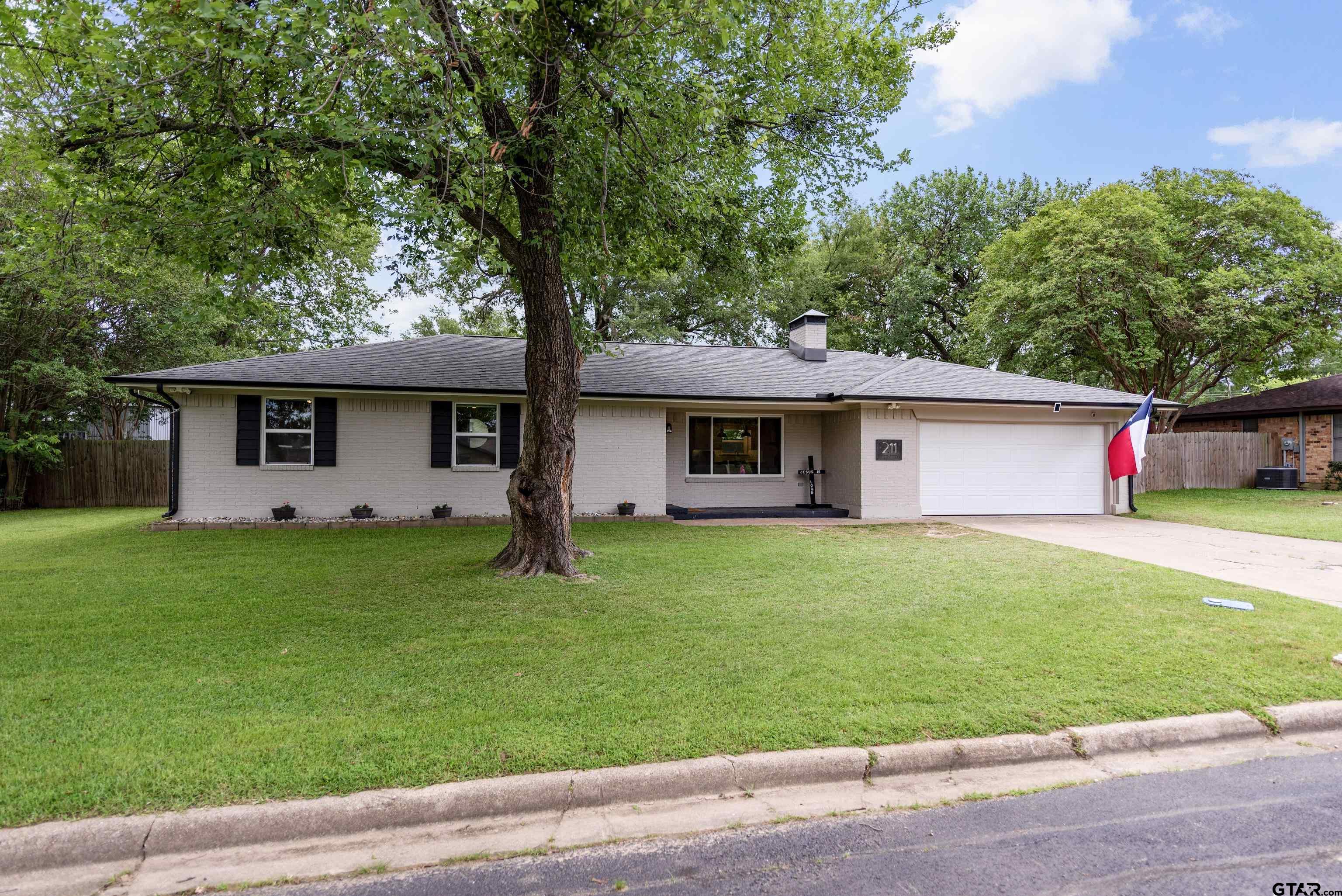 211 Red Bird Lane