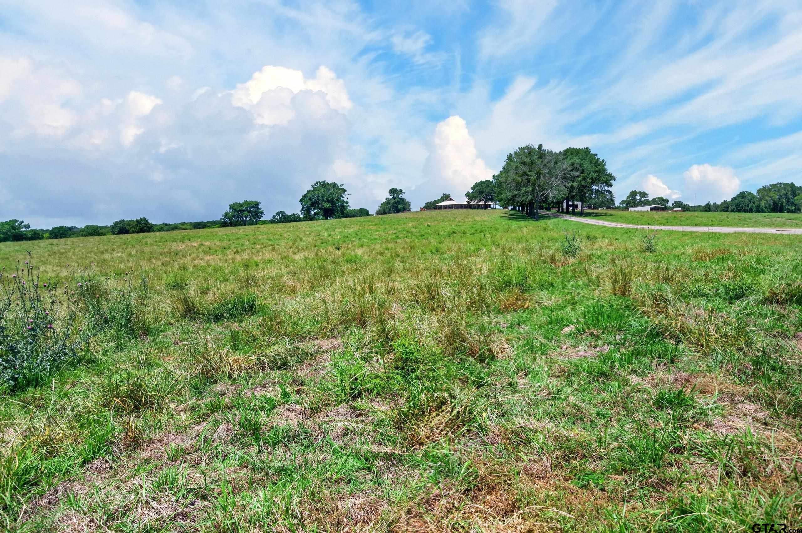 1053 Acr 499 Property Photo 18