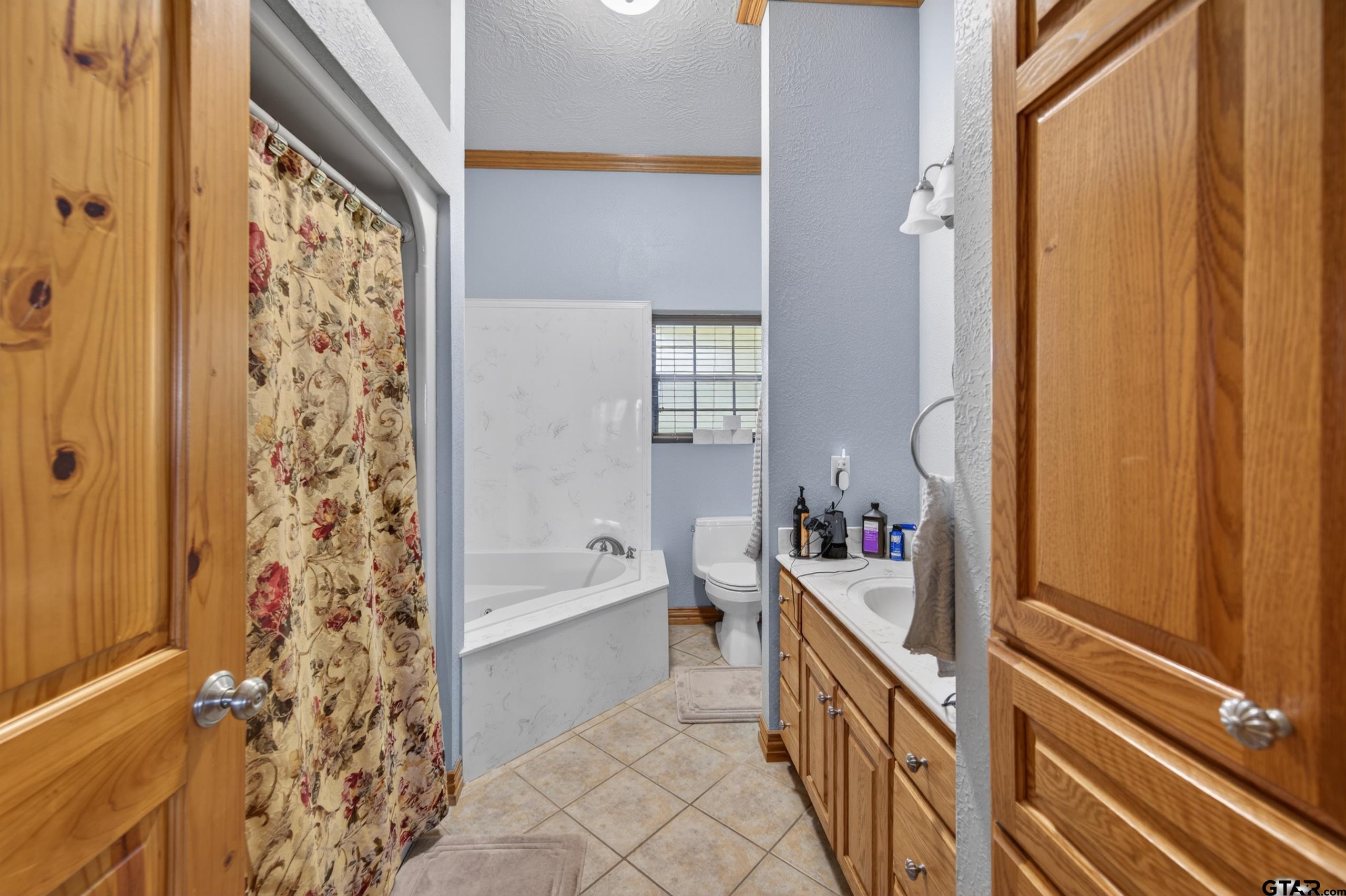 1053 Acr 499 Property Photo 30